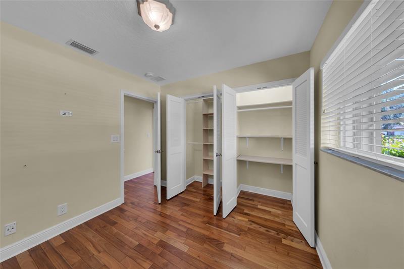 Fort Lauderdale, Florida, 33308, United States, 2 Bedrooms Bedrooms, ,2 BathroomsBathrooms,Residential,For Sale,1890163