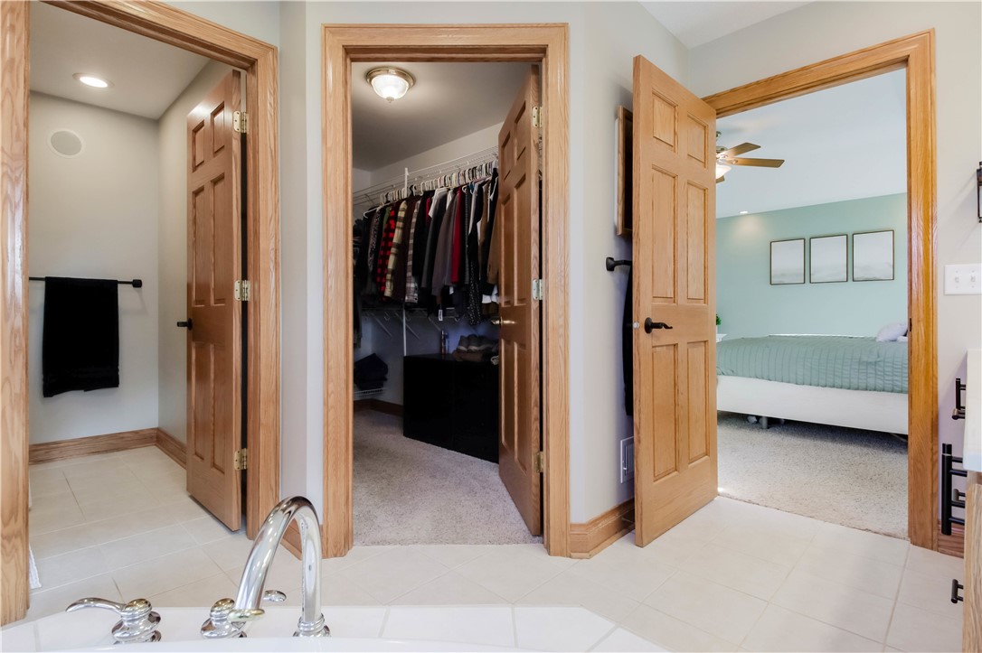 Chippewa Falls, Wisconsin, 54729, United States, 3 Bedrooms Bedrooms, ,4 BathroomsBathrooms,Residential,For Sale,1994232