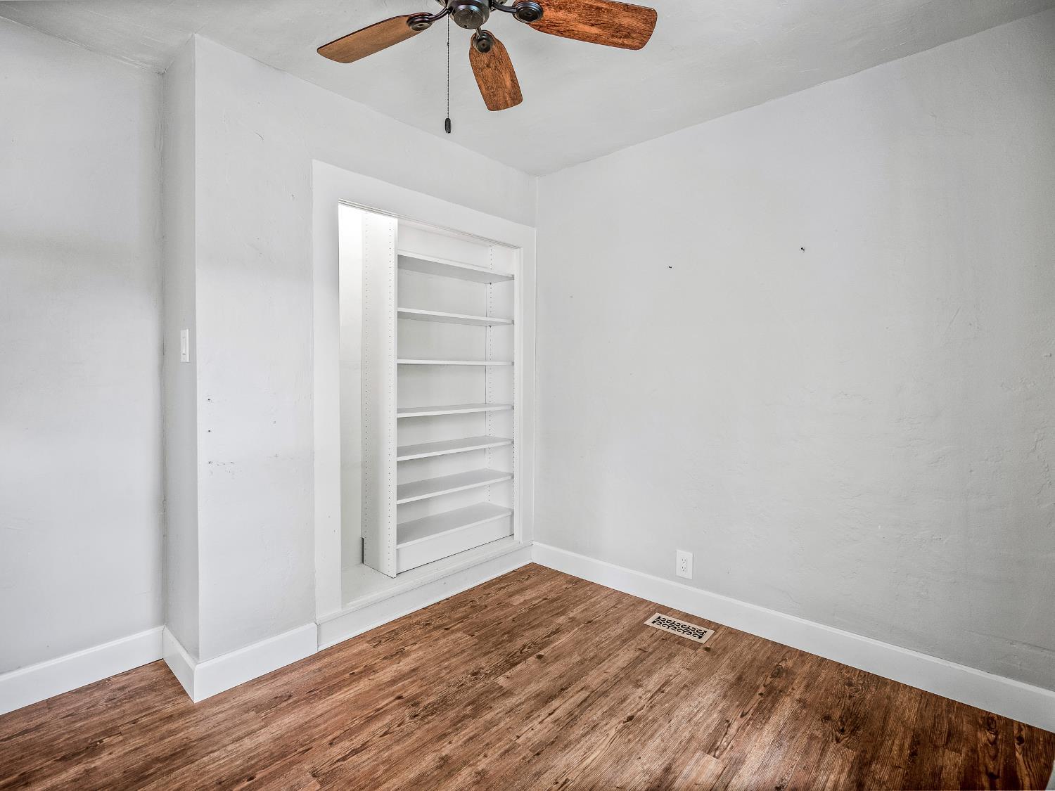 Placerville, California, 95667, United States, 3 Bedrooms Bedrooms, ,2 BathroomsBathrooms,Residential,For Sale,1878670