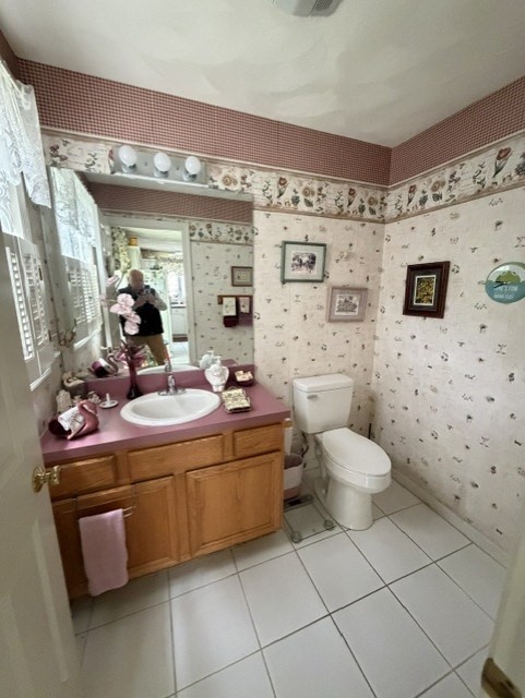 Tewksbury, Massachusetts, 01876, United States, 2 Bedrooms Bedrooms, ,2 BathroomsBathrooms,Residential,For Sale,2048183