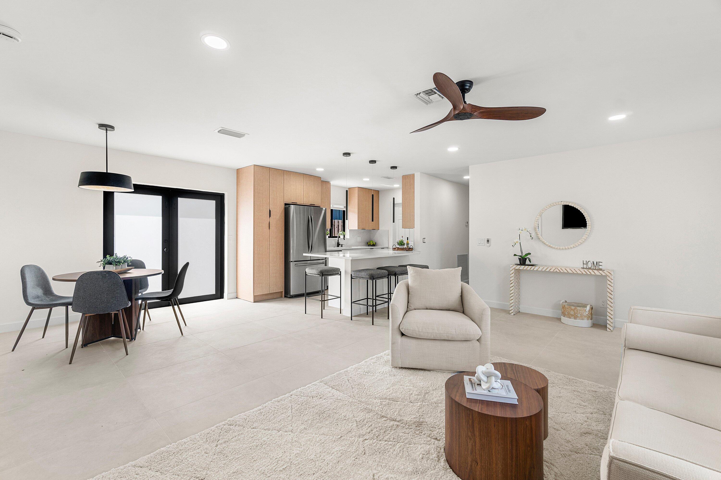 Delray Beach, Florida, 33483, United States, 4 Bedrooms Bedrooms, ,2 BathroomsBathrooms,Residential,For Sale,1987972