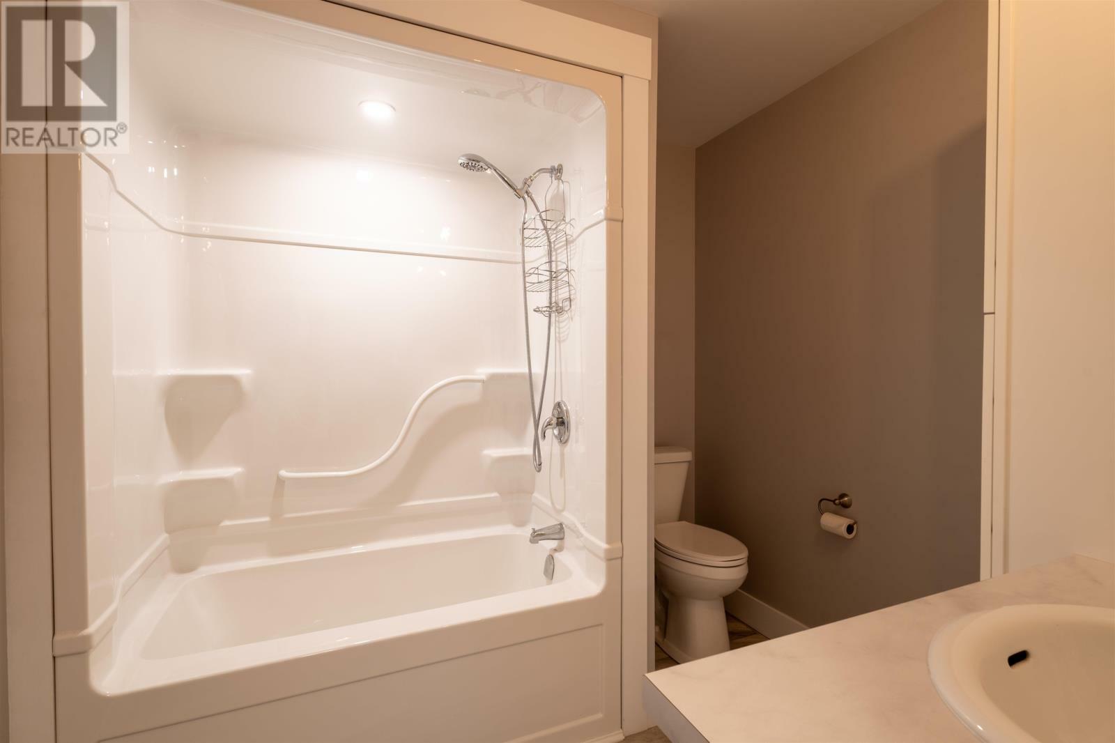 NEW PERTH, Prince Edward Island, C0A 1G0, CA, 3 Bedrooms Bedrooms, ,2 BathroomsBathrooms,Residential,For Sale,1873867