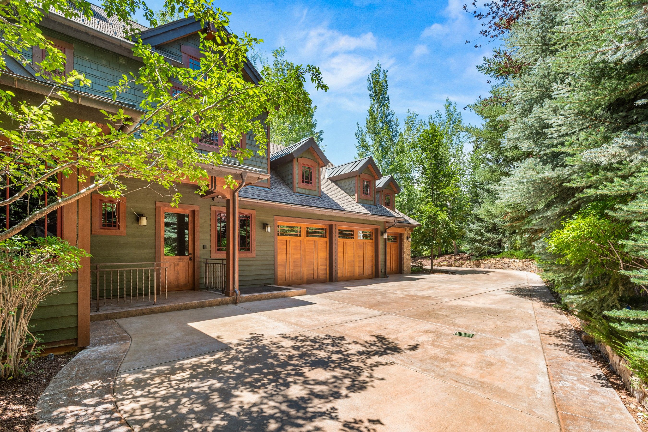  Introducing Aspen Glen