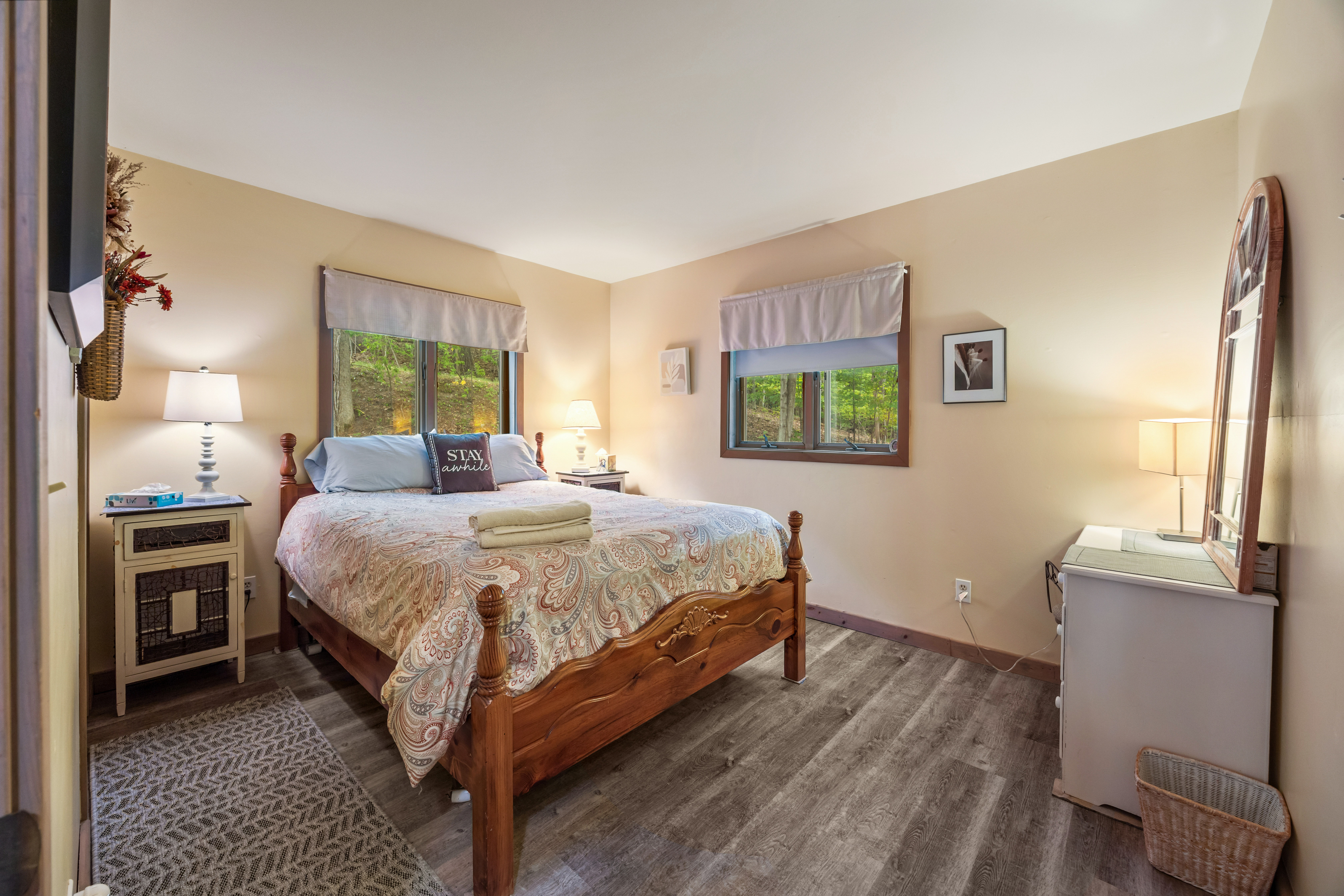 Jerusalem, New York, 14478, United States, 3 Bedrooms Bedrooms, ,2 BathroomsBathrooms,Residential,For Sale,1921280
