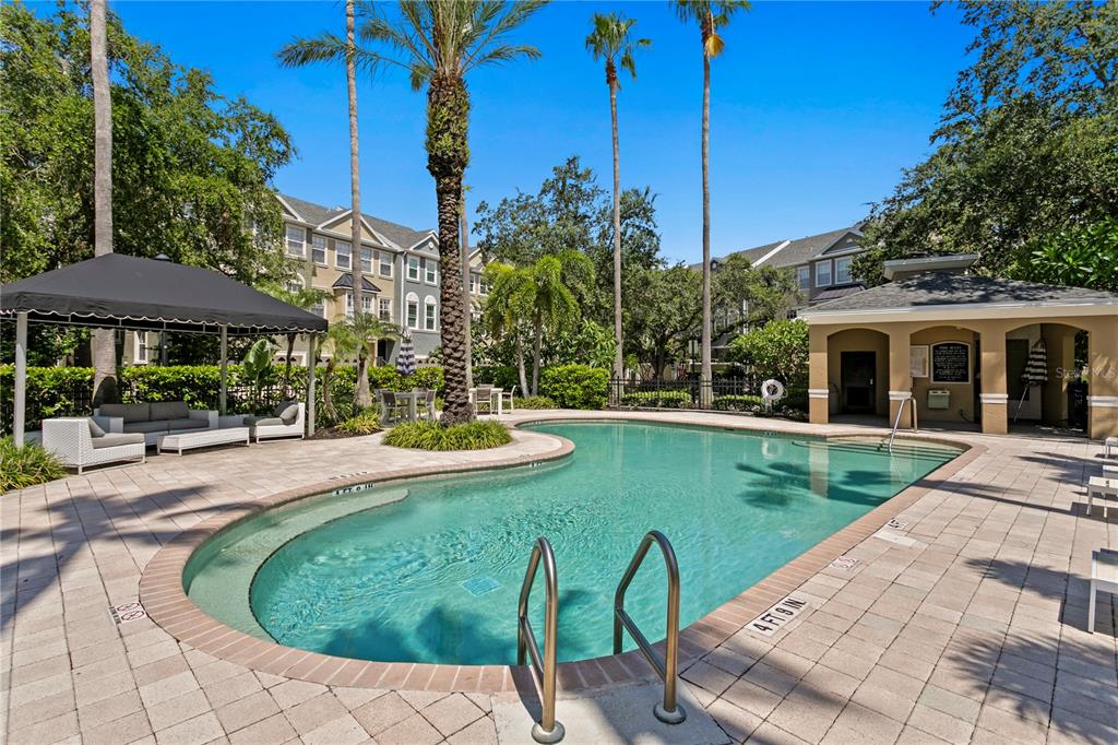 Tampa, Florida, 33602, United States, 3 Bedrooms Bedrooms, ,3 BathroomsBathrooms,Residential,For Sale,1902544