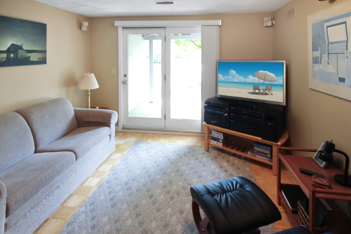 Peabody, Massachusetts, 01960, United States, 3 Bedrooms Bedrooms, ,3 BathroomsBathrooms,Residential,For Sale,1908013