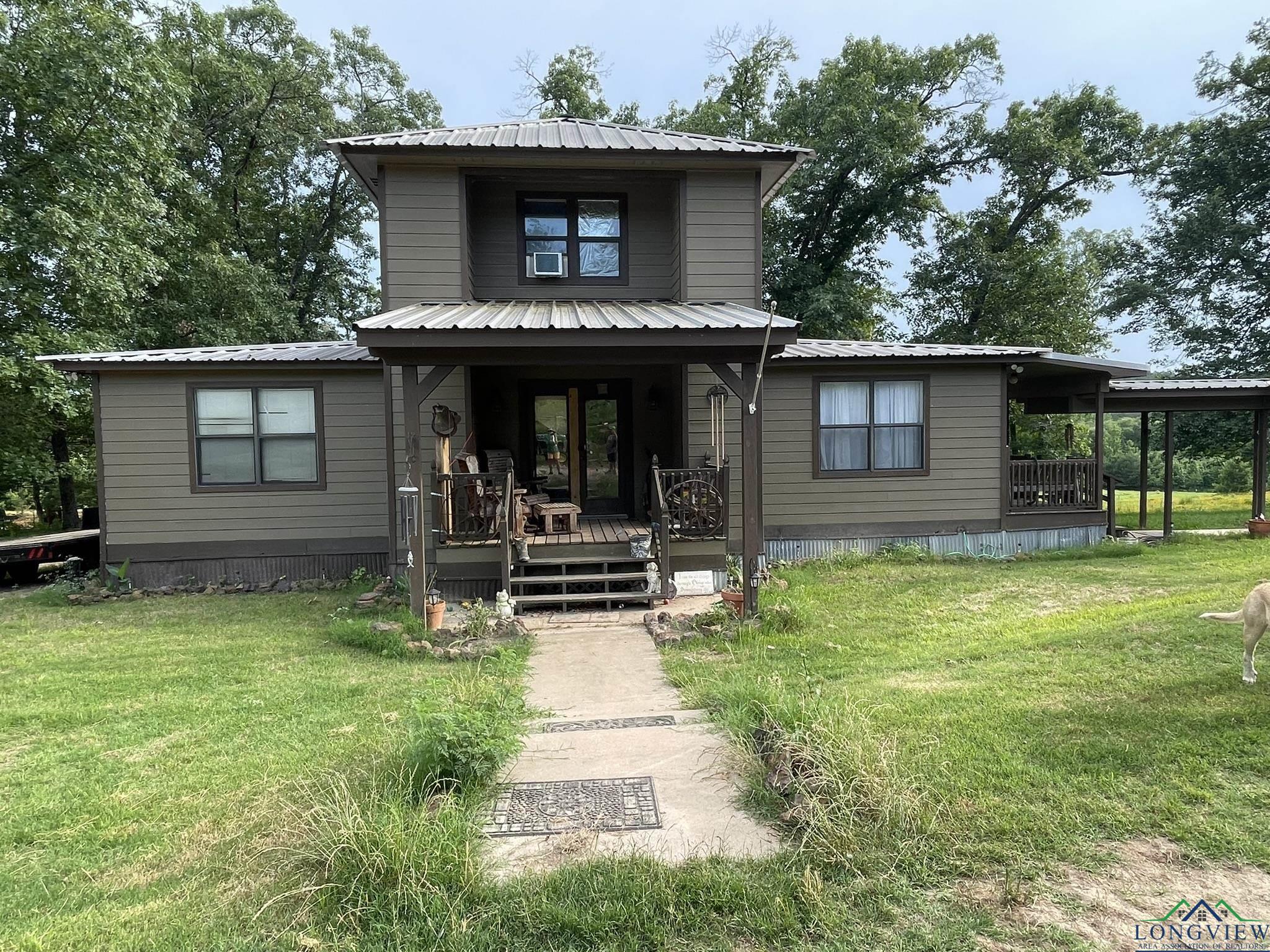Gilmer, Texas, 75644, United States, 3 Bedrooms Bedrooms, ,2 BathroomsBathrooms,Residential,For Sale,1847700