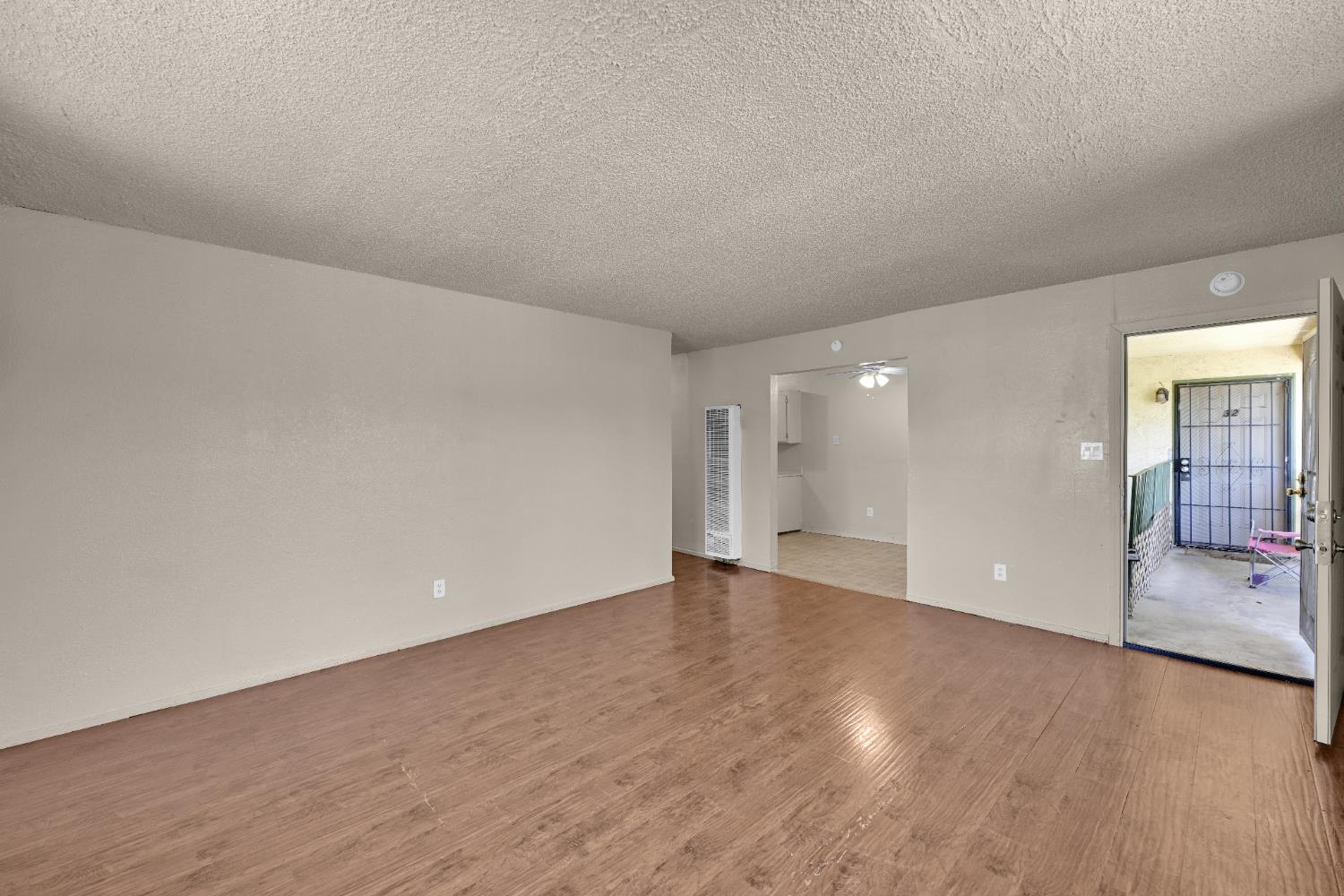 Sacramento, California, 95841, United States, ,Residential,For Sale,1898256