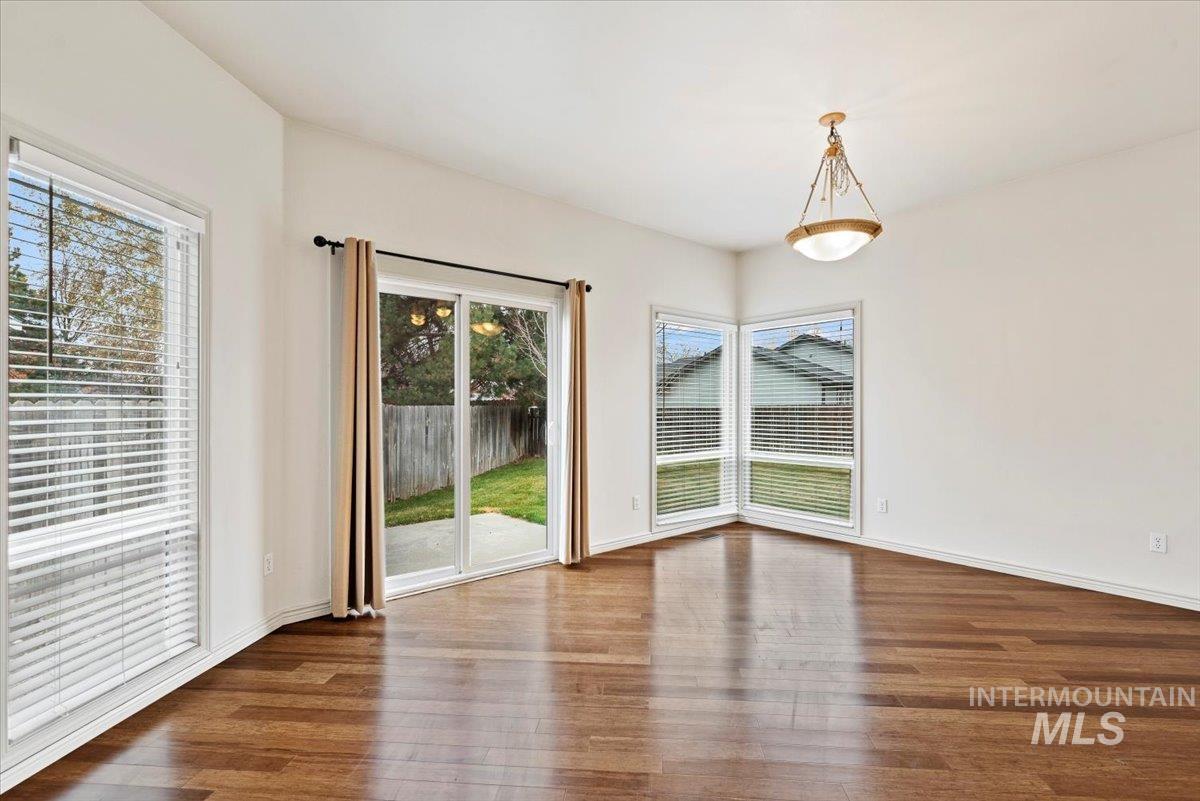 Boise, Idaho, 83716, United States, 3 Bedrooms Bedrooms, ,2 BathroomsBathrooms,Residential,For Sale,1995965