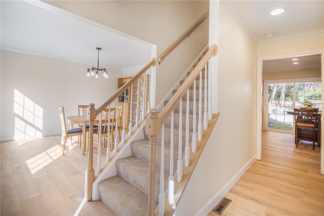 Franklin Park, Pennsylvania, 15090, United States, 4 Bedrooms Bedrooms, ,3 BathroomsBathrooms,Residential,For Sale,1987984