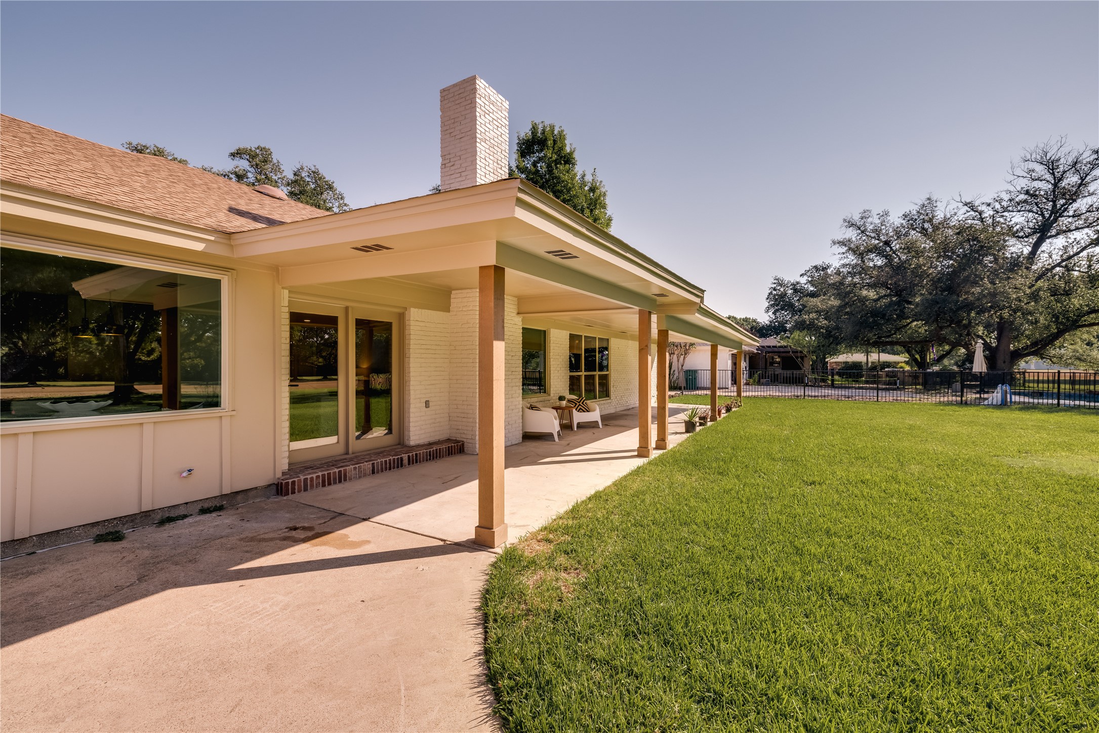 Fort Worth, Texas, 76126, United States, 4 Bedrooms Bedrooms, ,3 BathroomsBathrooms,Residential,For Sale,1971597