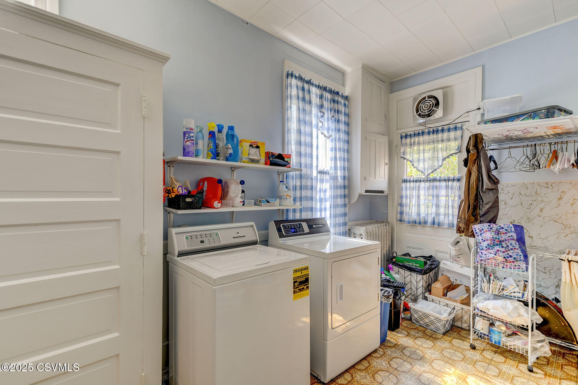 Bloomsburg, Pennsylvania, 17815, United States, 6 Bedrooms Bedrooms, ,3 BathroomsBathrooms,Residential,For Sale,1982925