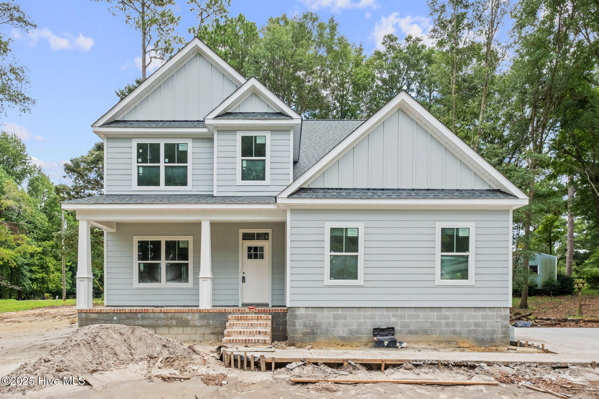 Wilmington, North Carolina, 28411, United States, 4 Bedrooms Bedrooms, ,4 BathroomsBathrooms,Residential,For Sale,1913563