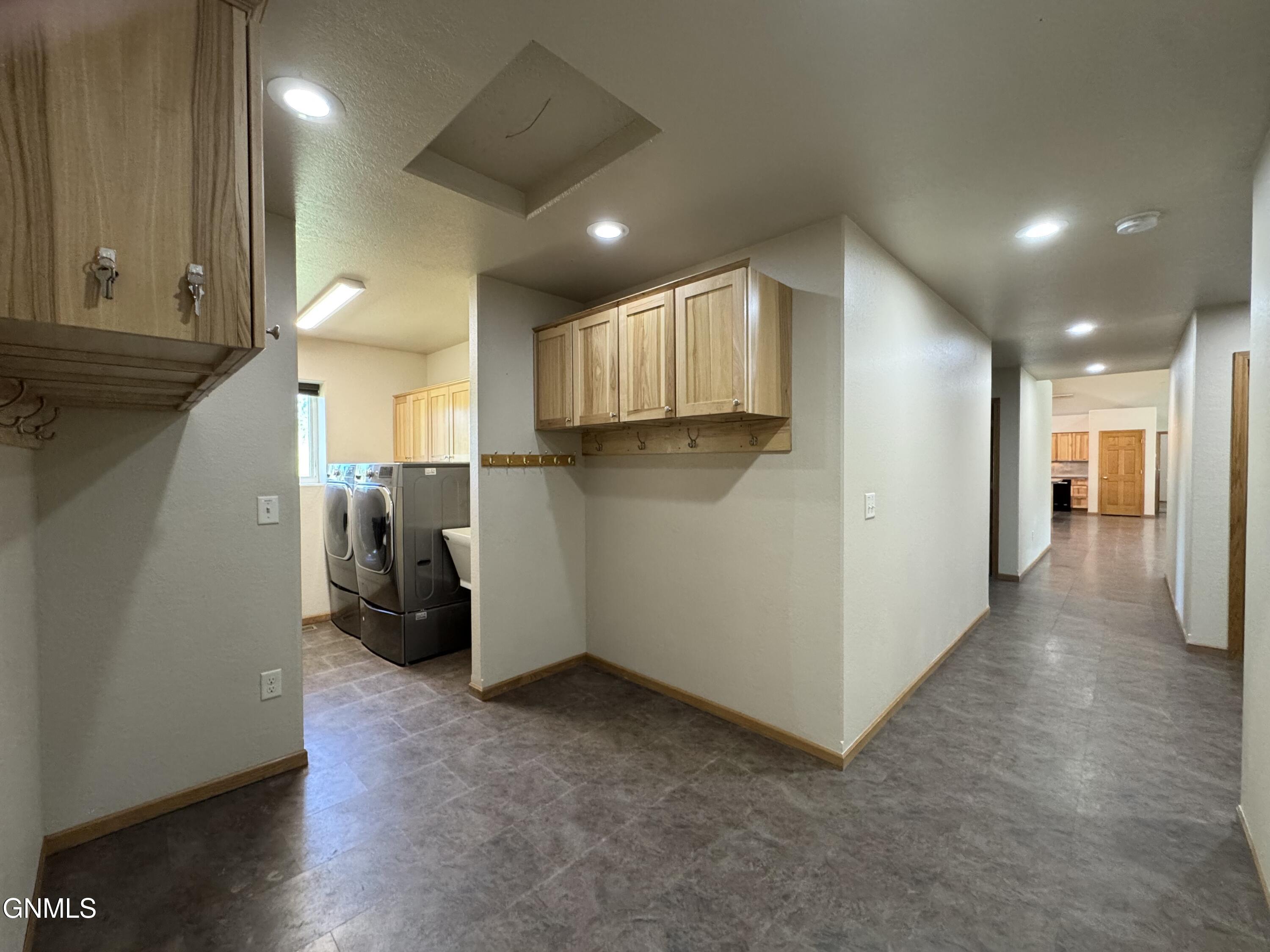 New Salem, North Dakota, 58563, United States, 7 Bedrooms Bedrooms, ,1 BathroomBathrooms,Residential,For Sale,1904775