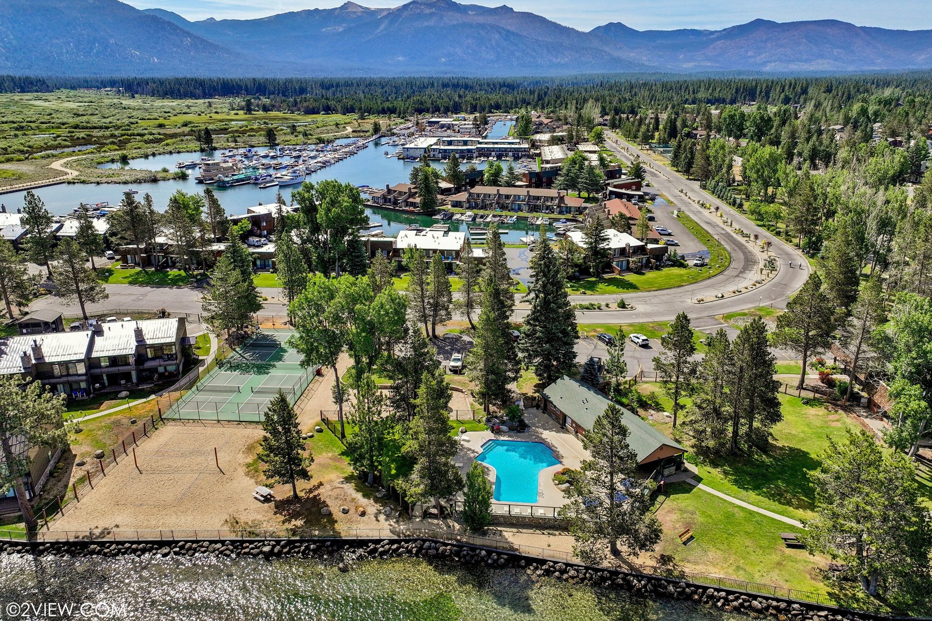  LAKEFRONT LIVING IN TAHOE KEYS - 物件實景