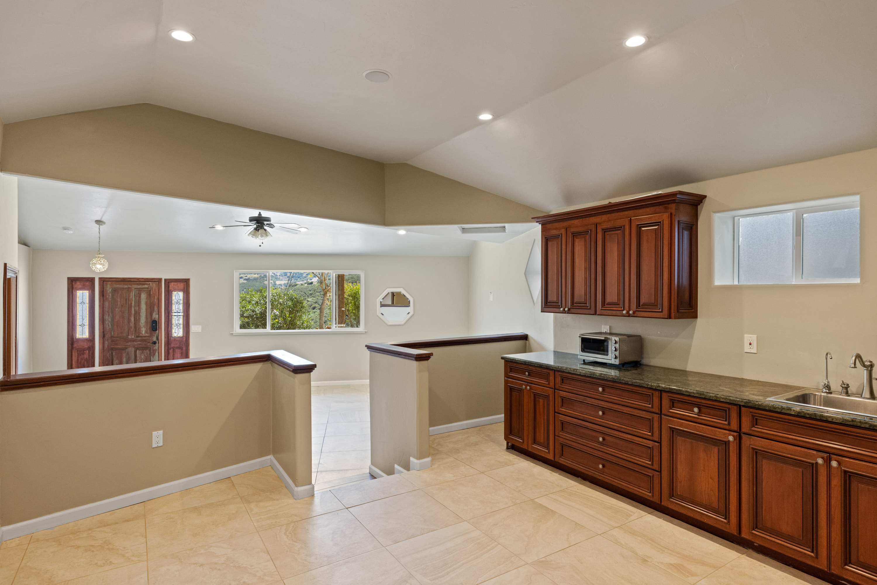  25983 High Terrace Lane, Salinas - 物件實景