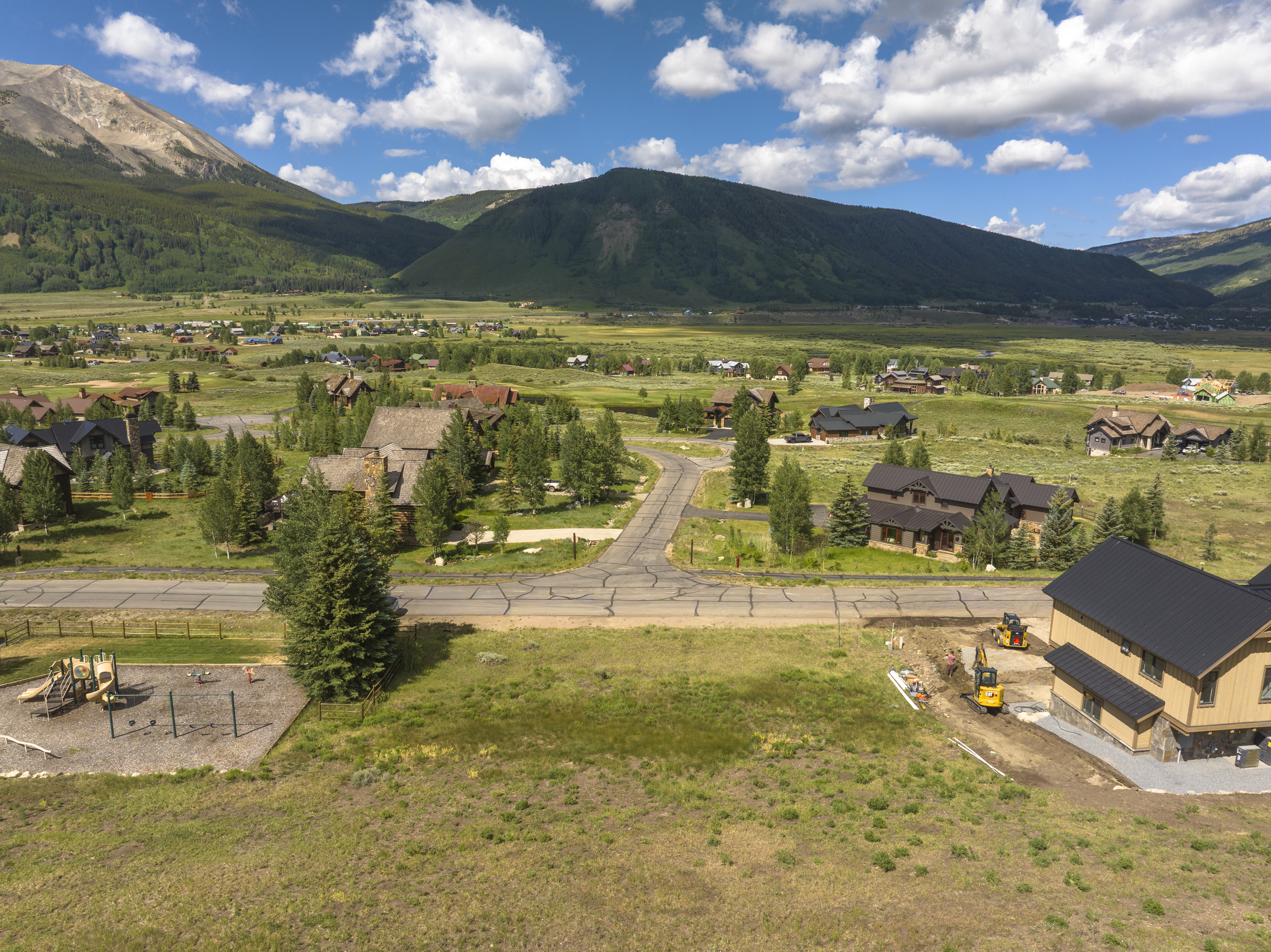  400 Country Club Drive, Crested Butte, CO, 81224 - 物件實景