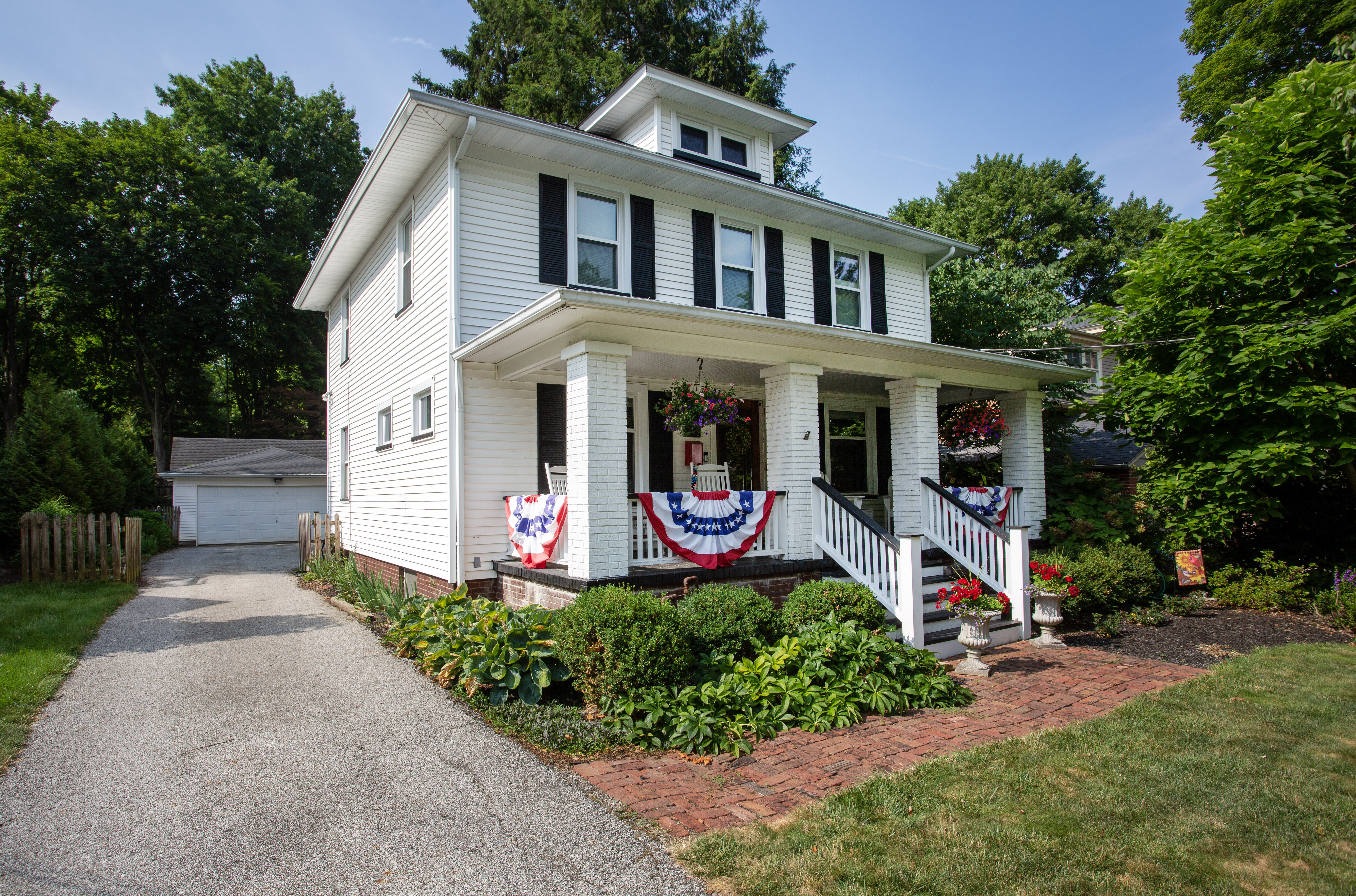 Bellview St, Chagrin Falls, OH 44022 #1