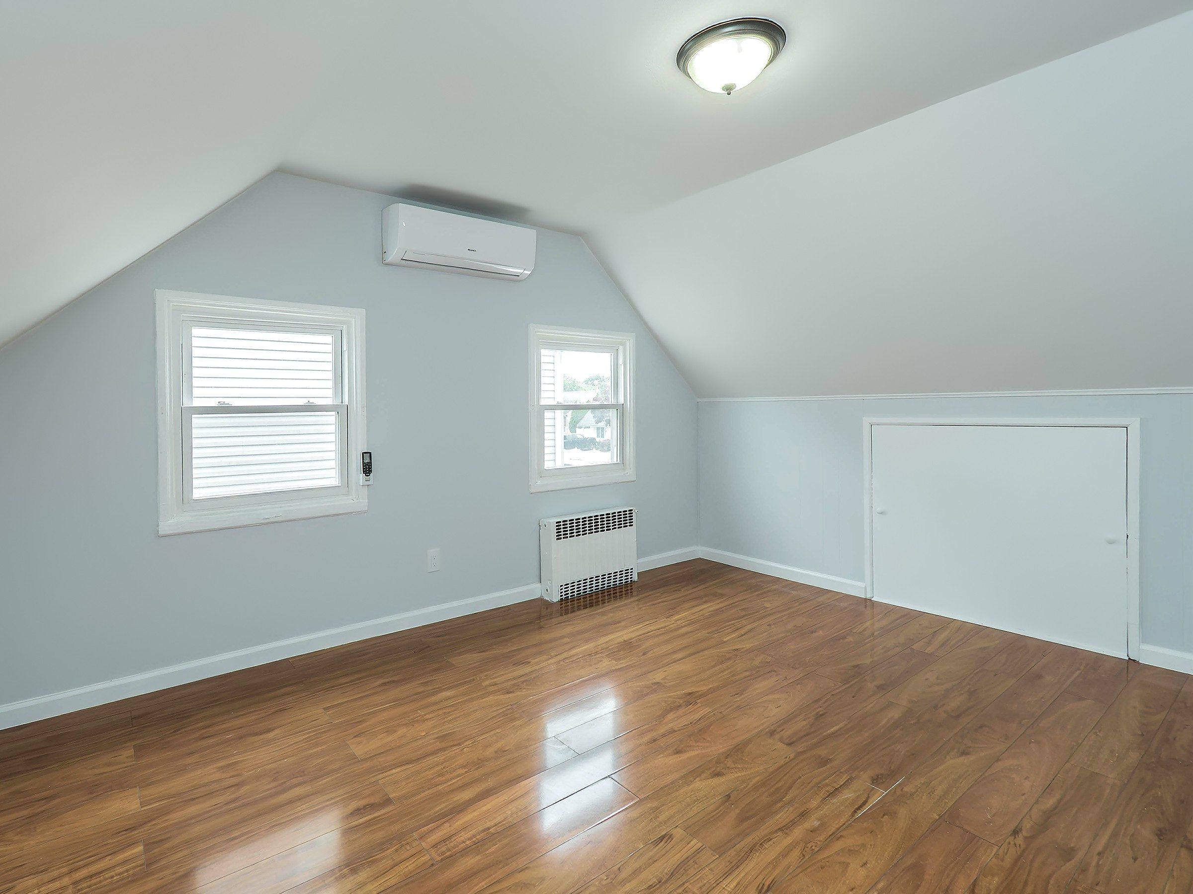  61 Kingfisher Road, Levittown, NY, 11756 - 物件實景