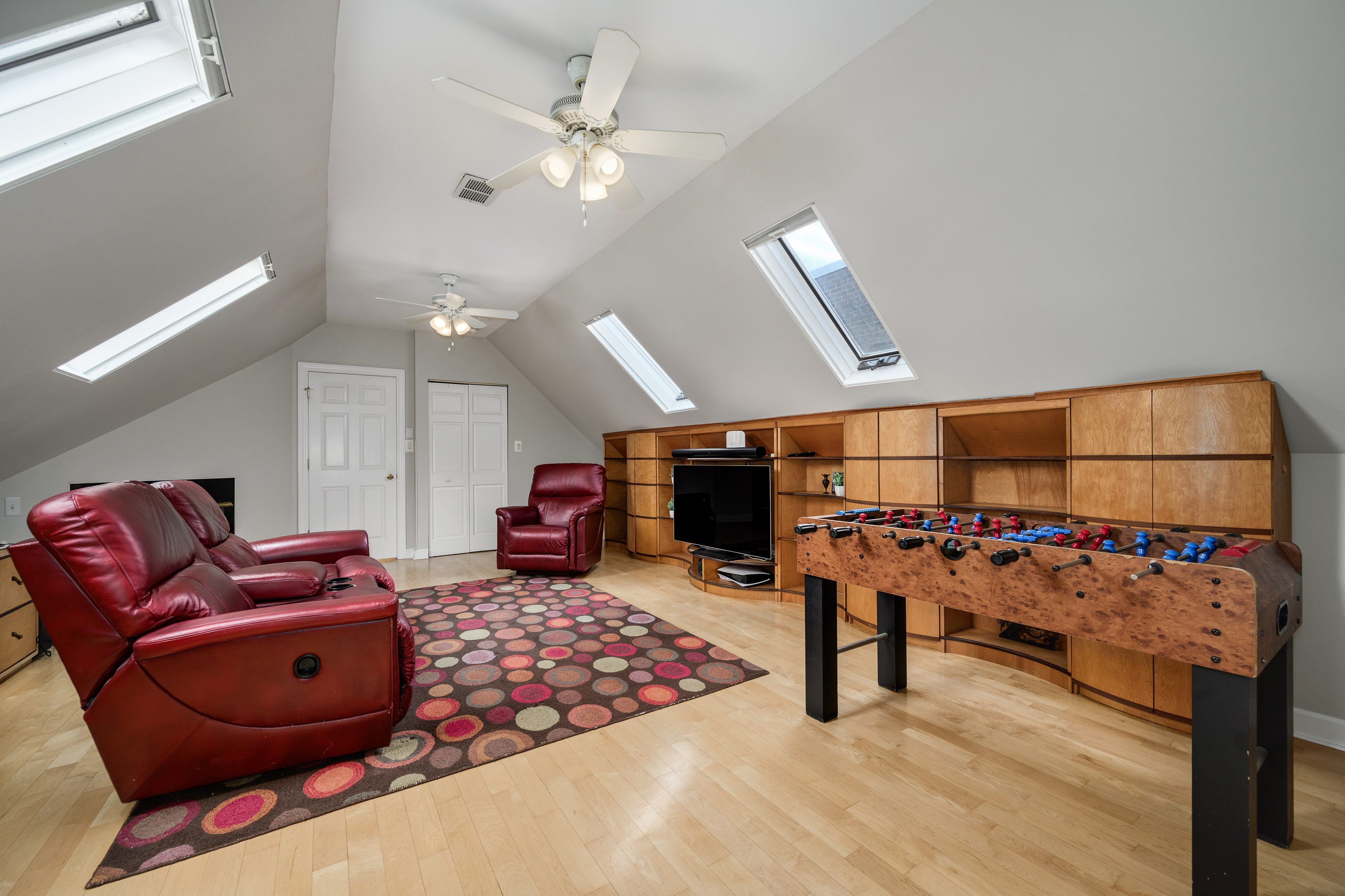  Exceptional Blend of Space and Functionality - 物件實景