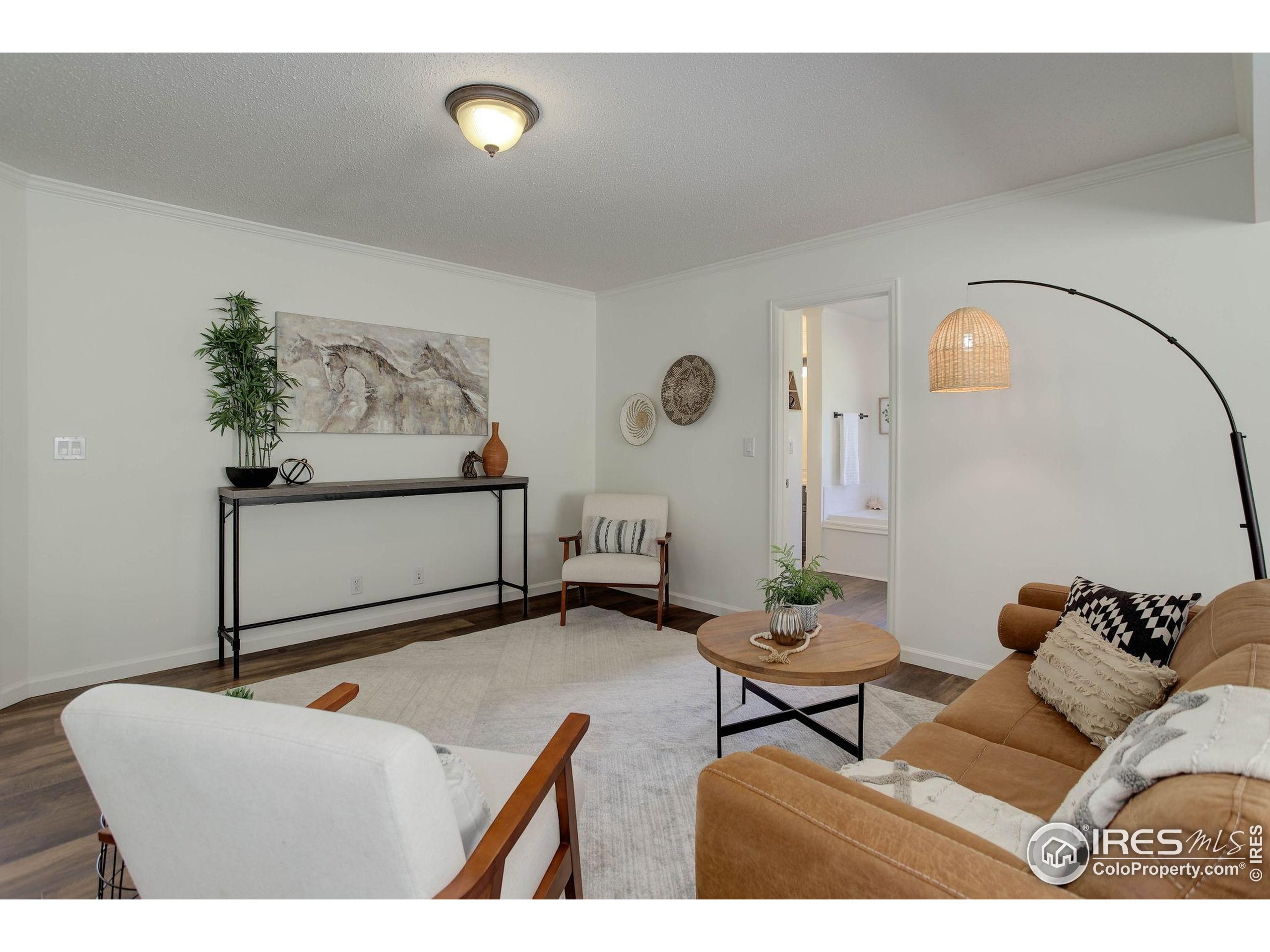 Lyons, Colorado, 80540, United States, 3 Bedrooms Bedrooms, ,2 BathroomsBathrooms,Residential,For Sale,1856959