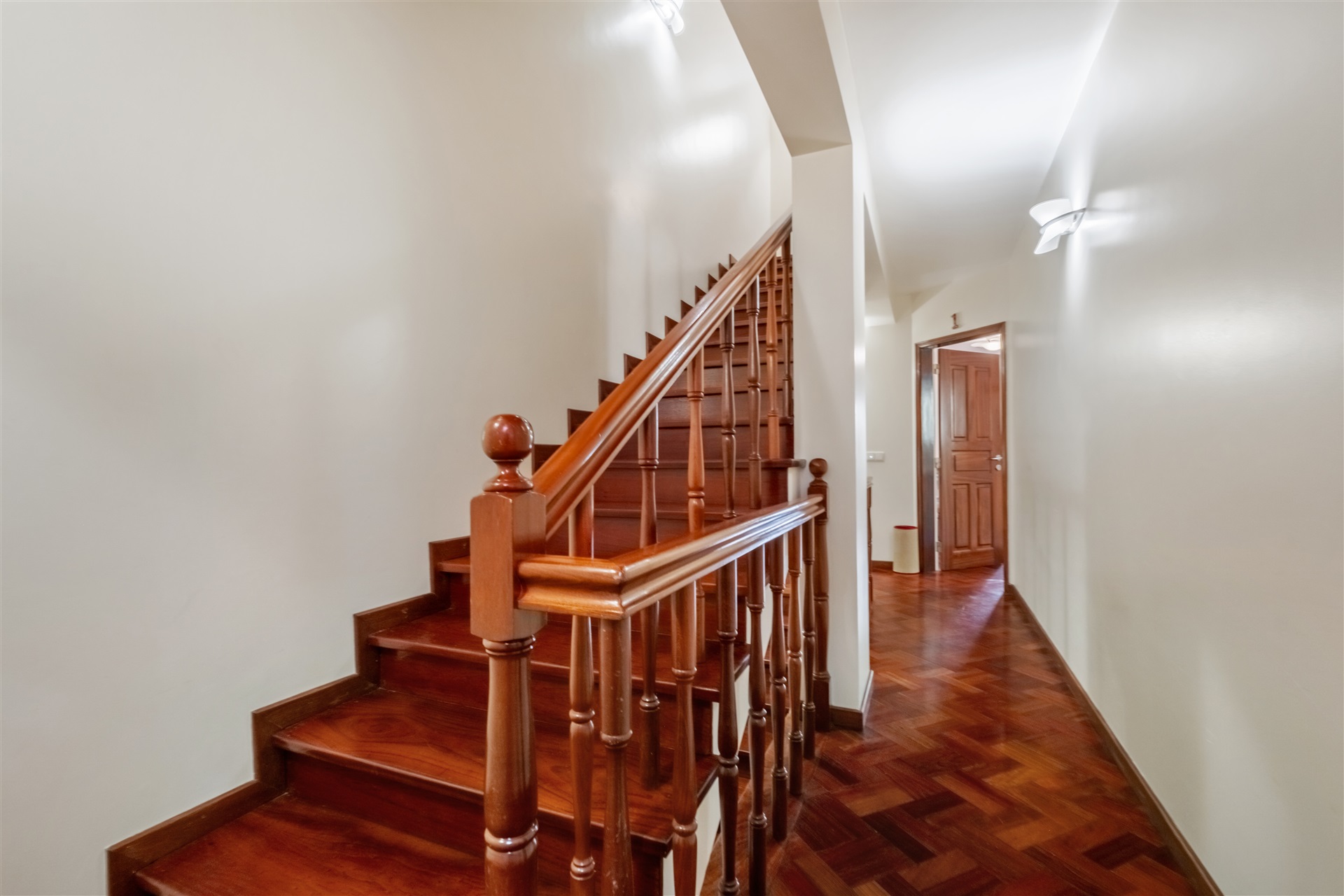  Building for Sale - 物件實景