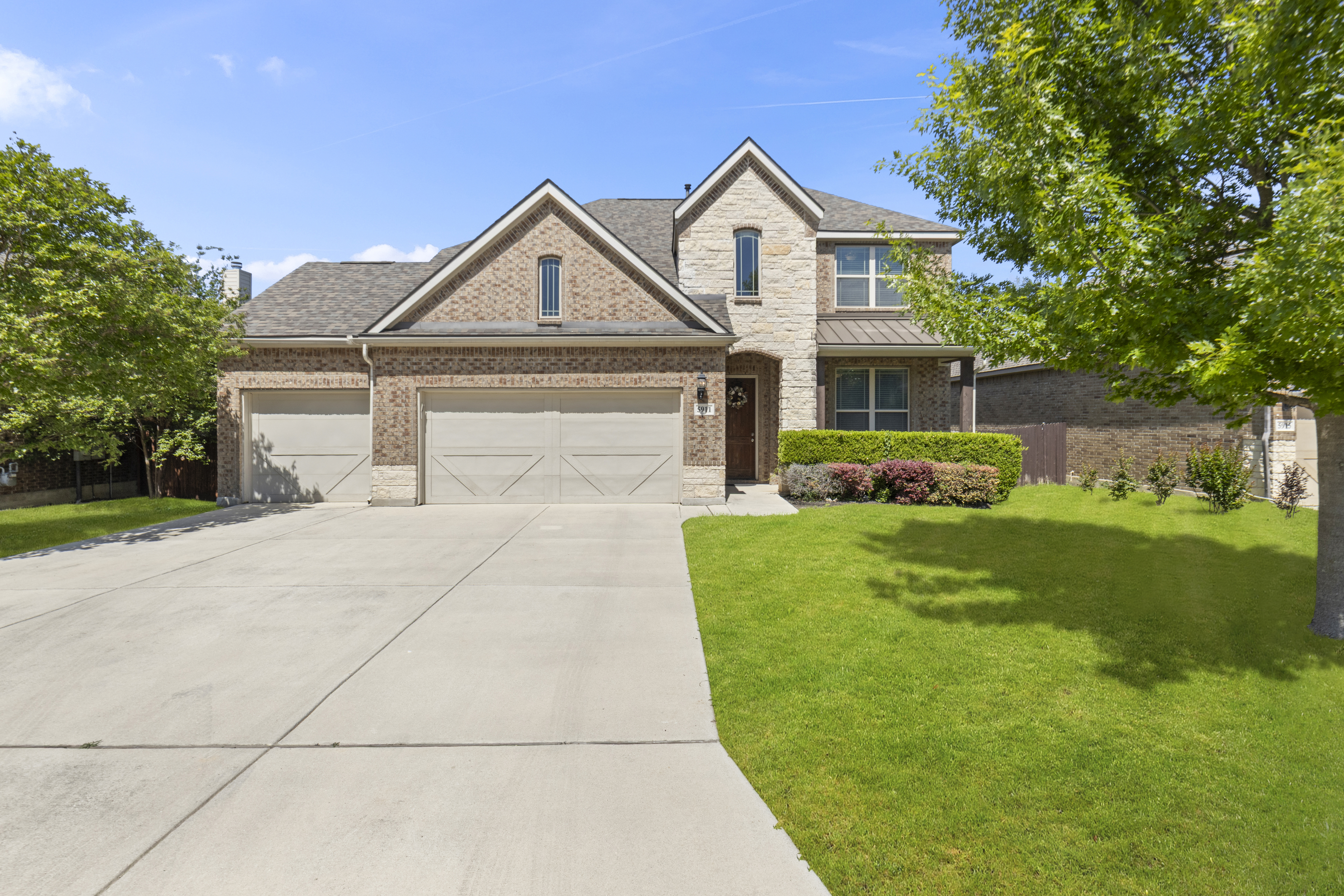  Flexible Living + Game Room in Desirable Northside ISD - 物件實景