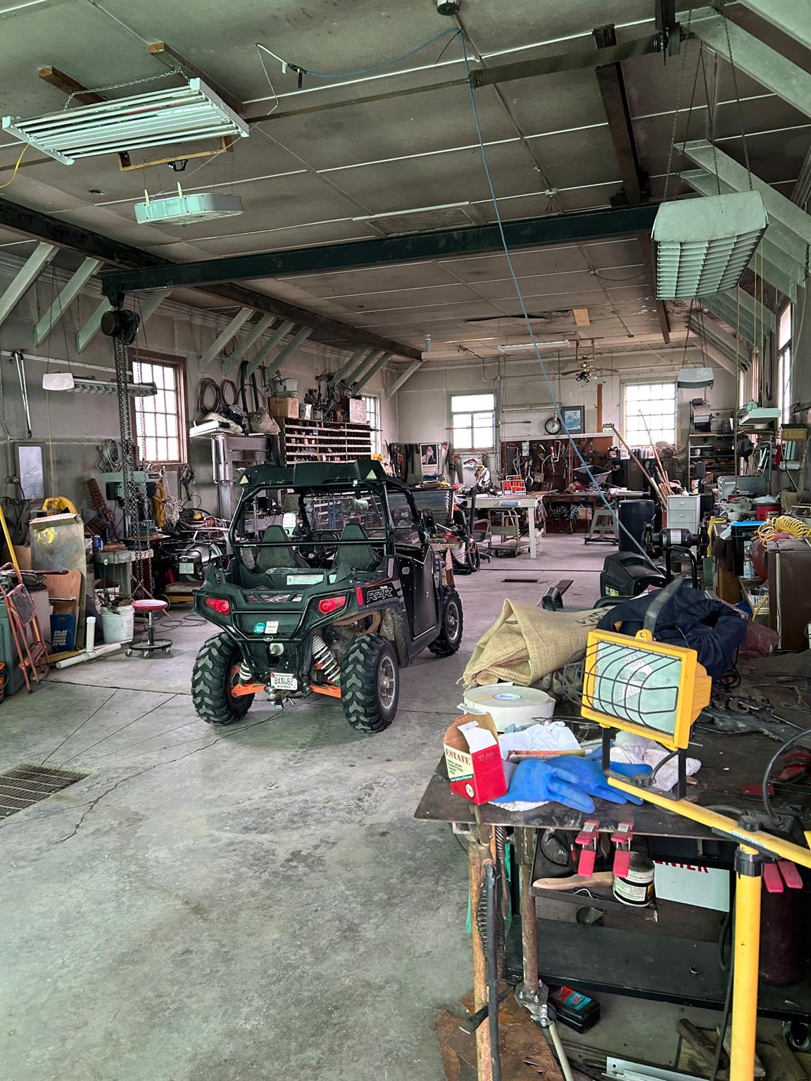 Great Falls, Montana, 59405, United States, 4 Bedrooms Bedrooms, ,4 BathroomsBathrooms,Residential,For Sale,1979870