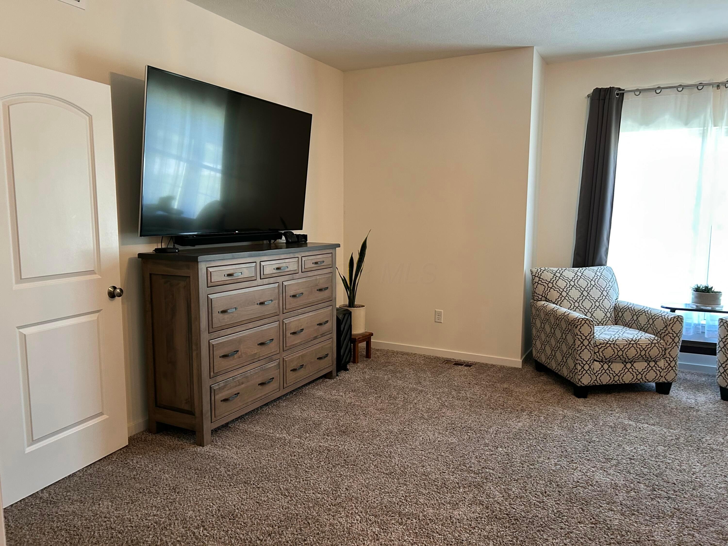 Orient, Ohio, 43146, United States, 4 Bedrooms Bedrooms, ,3 BathroomsBathrooms,Residential,For Sale,1990244