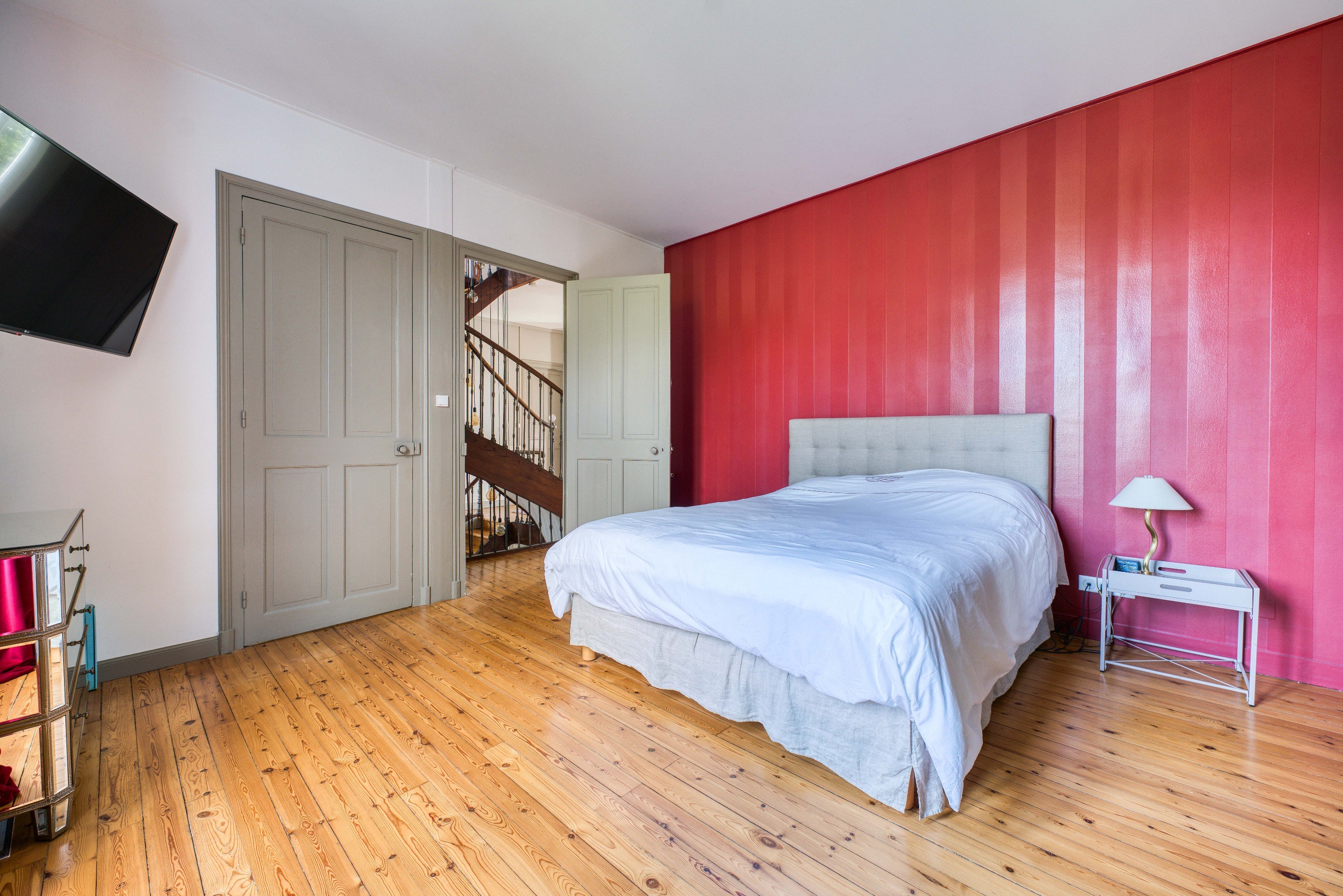  Character house on its wooded park, five minutes by bike from the La Rochelle m… - 物件實景