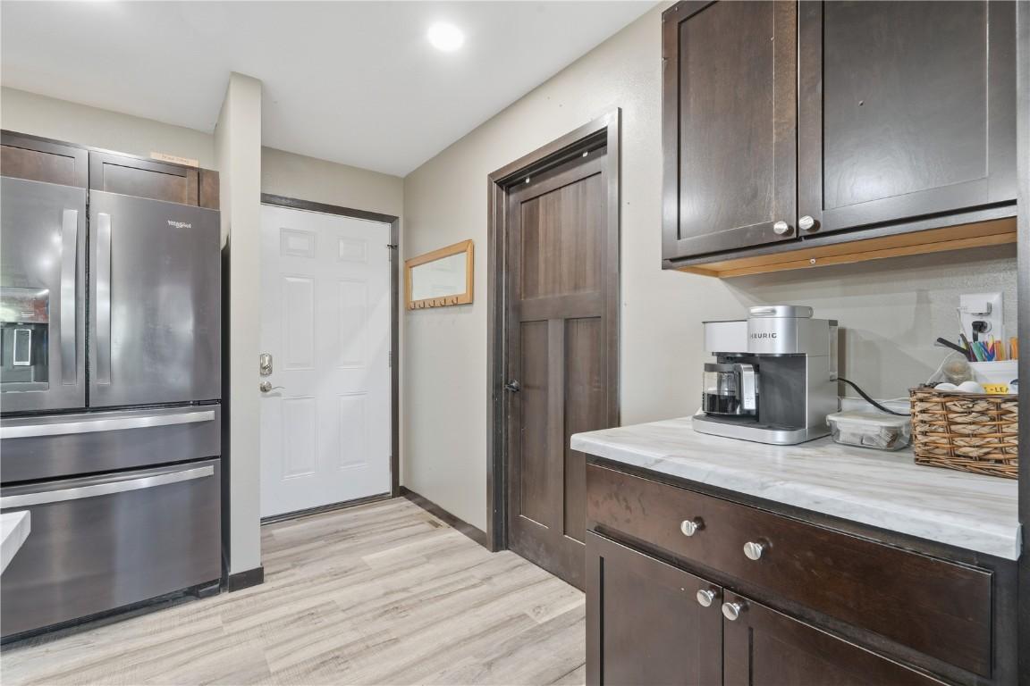 Anamosa, Iowa, 52205, United States, 5 Bedrooms Bedrooms, ,3 BathroomsBathrooms,Residential,For Sale,1975934