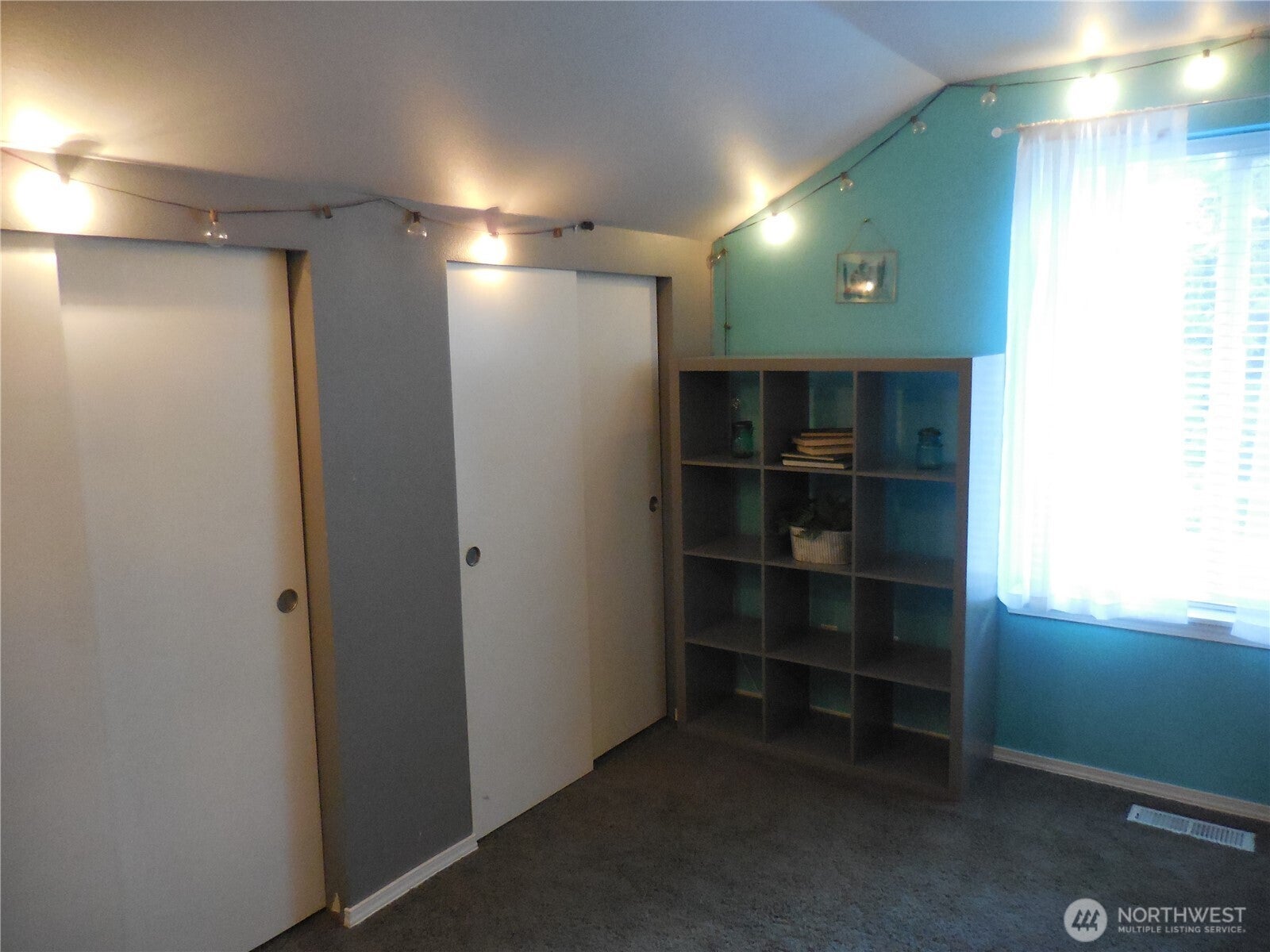Port Orchard, Washington, 98367, United States, 3 Bedrooms Bedrooms, ,3 BathroomsBathrooms,Residential,For Sale,1925960