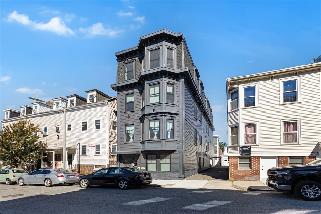 Boston, Massachusetts, 02128, United States, 2 Bedrooms Bedrooms, ,2 BathroomsBathrooms,Residential,For Sale,1940624