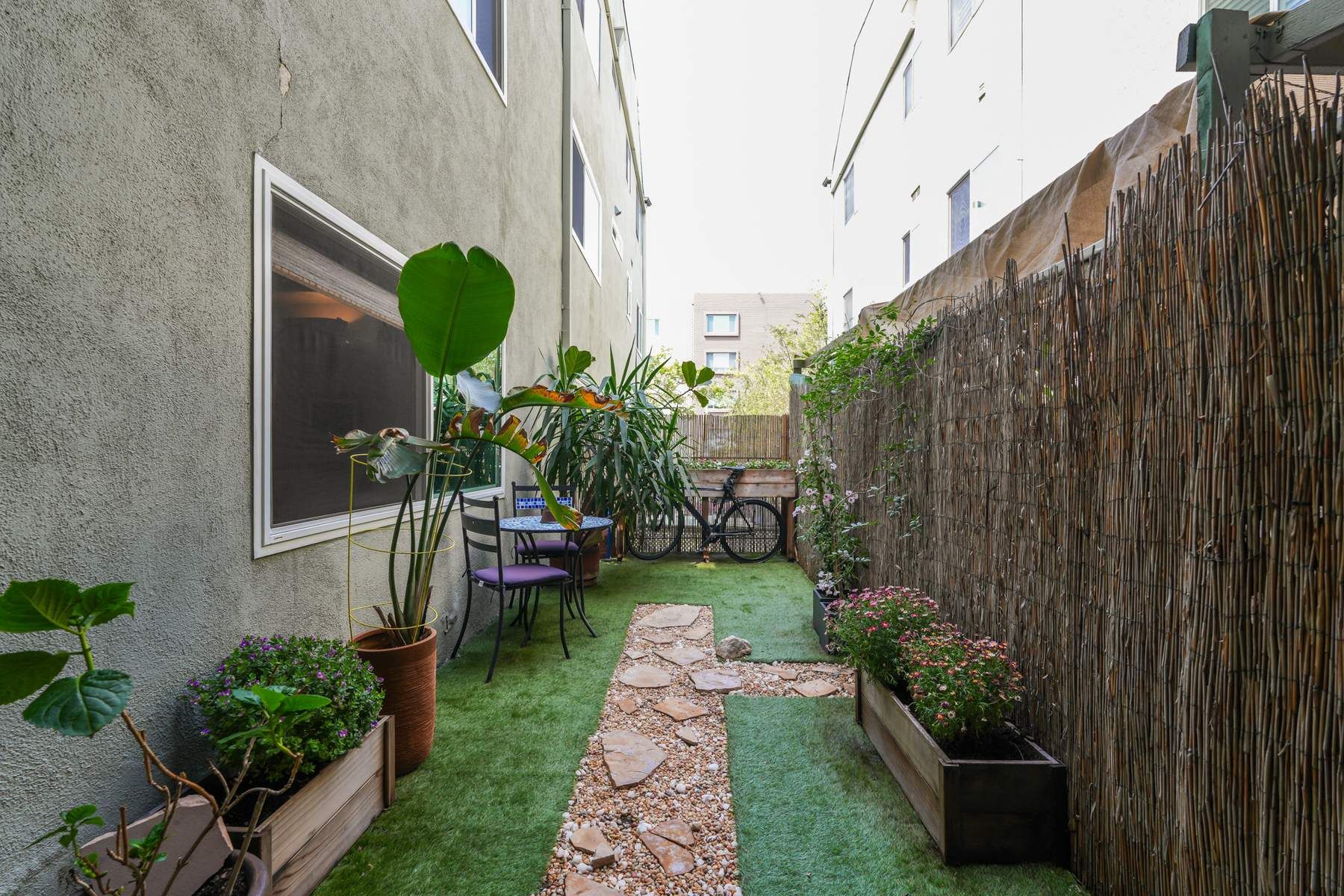  532 North Rossmore Avenue, #108 - 物件實景