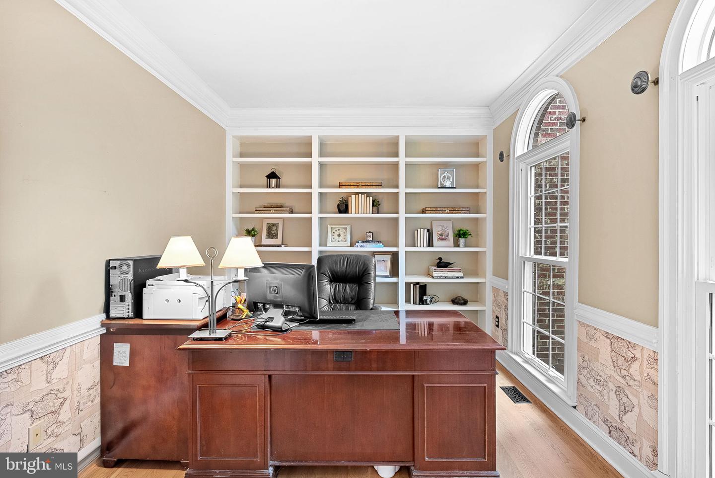 Waterford, Virginia, 20197, United States, 5 Bedrooms Bedrooms, ,4 BathroomsBathrooms,Residential,For Sale,1940957