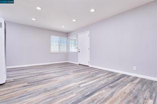 Richmond, California, 94804, United States, 2 Bedrooms Bedrooms, ,1 BathroomBathrooms,Residential,For Sale,1996774