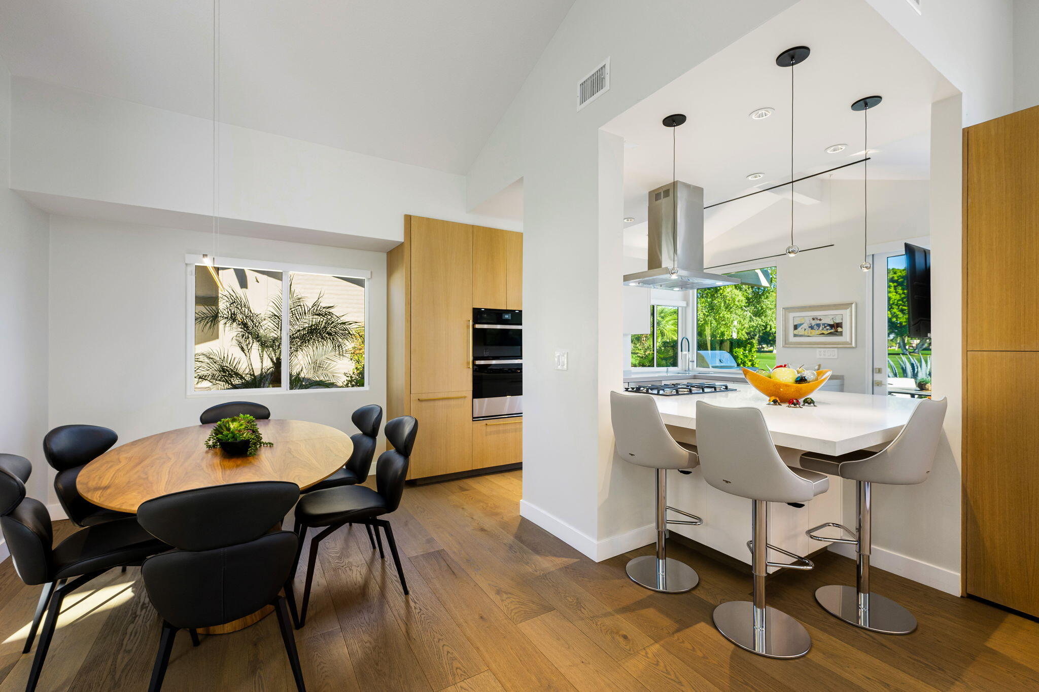 Palm Desert, California, 92211, United States, 2 Bedrooms Bedrooms, ,2 BathroomsBathrooms,Residential,For Sale,2003447