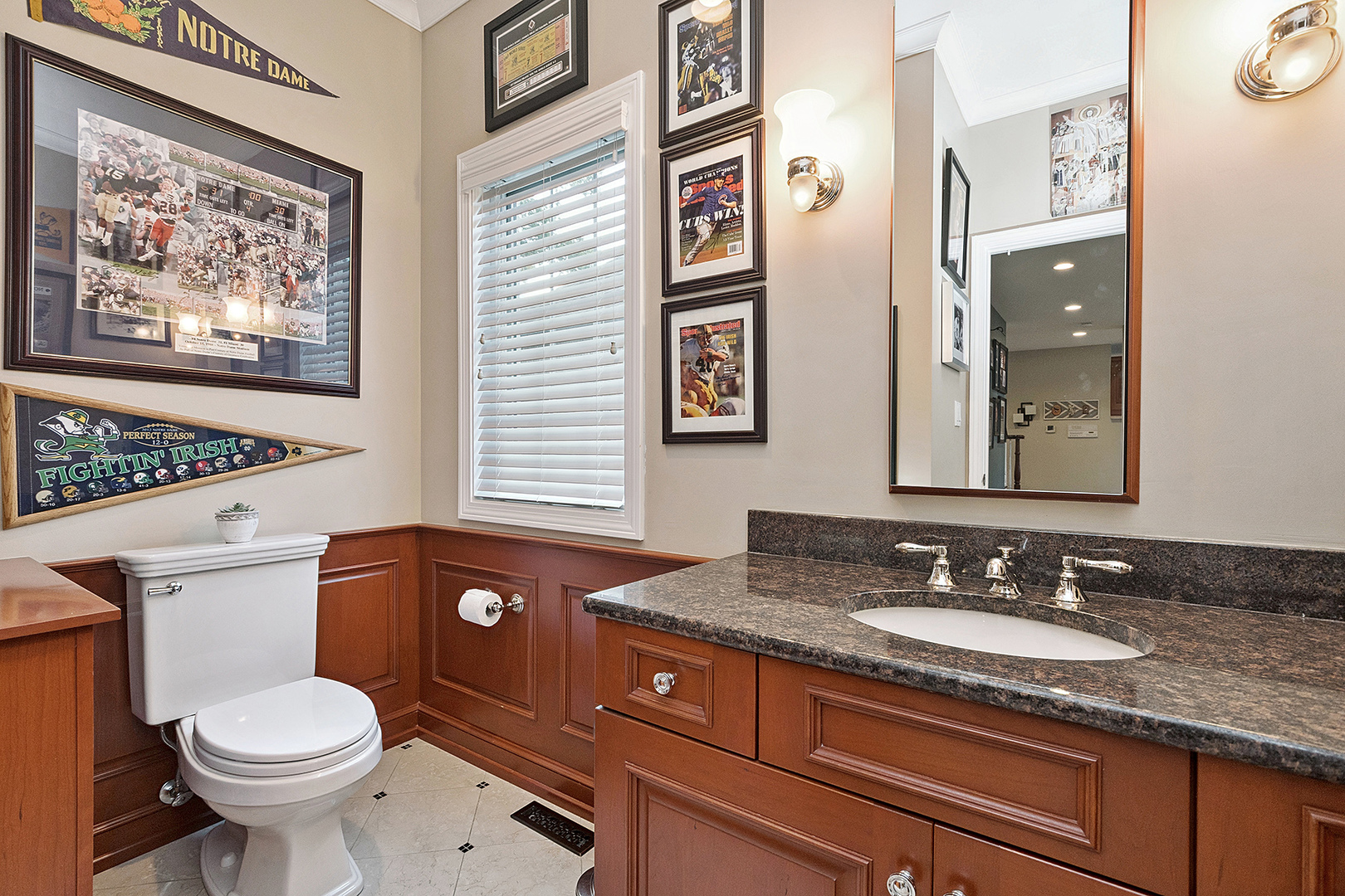Orland Park, Illinois, 60467, United States, 5 Bedrooms Bedrooms, ,3 BathroomsBathrooms,Residential,For Sale,1937885
