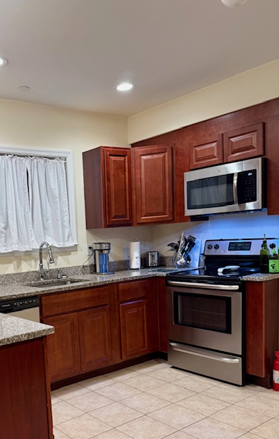 Broad Channel, New York, 11693, United States, 2 Bedrooms Bedrooms, ,2 BathroomsBathrooms,Residential,For Sale,2010038