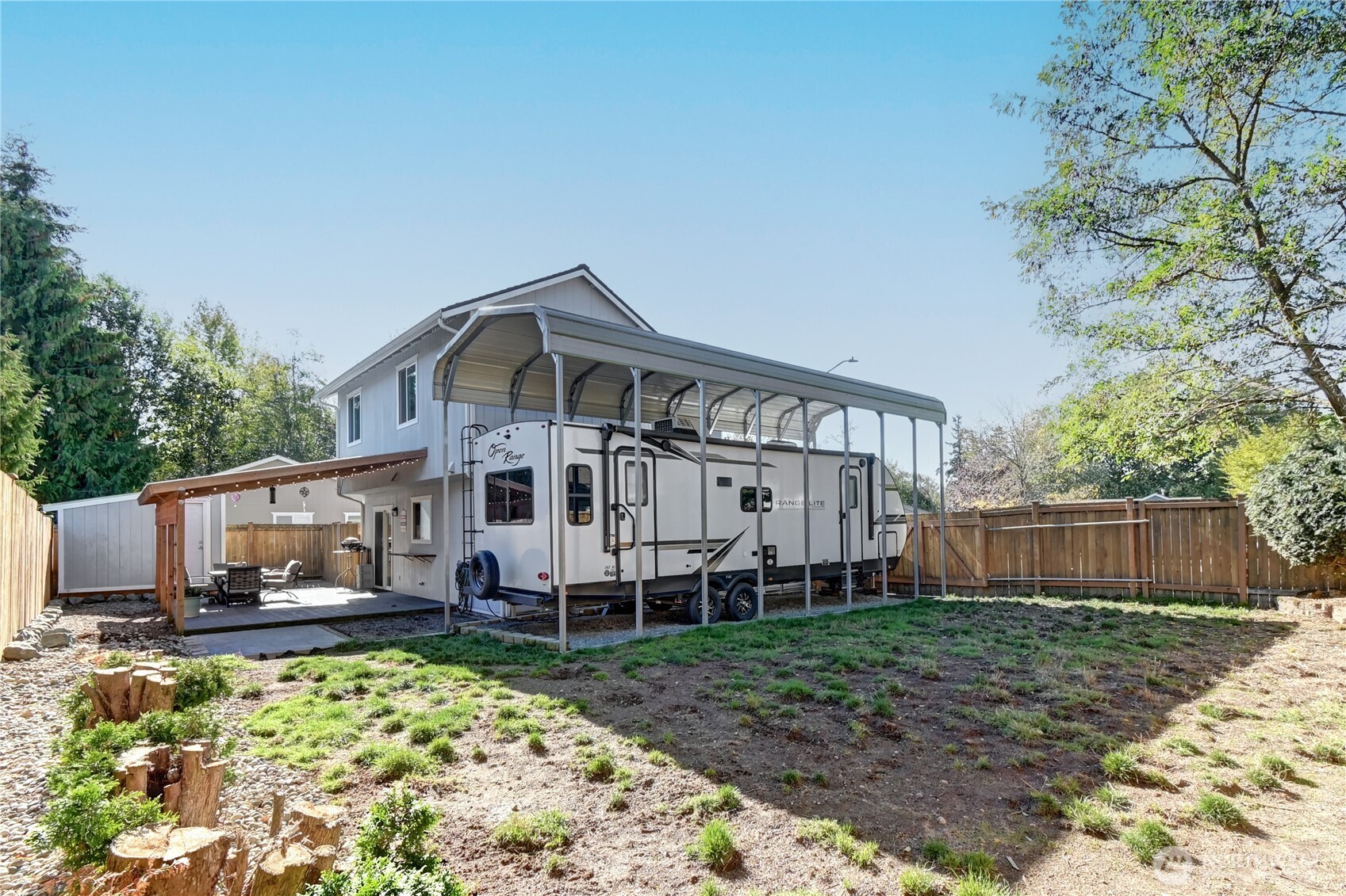 Everett, Washington, 98204, United States, 3 Bedrooms Bedrooms, ,3 BathroomsBathrooms,Residential,For Sale,1964050