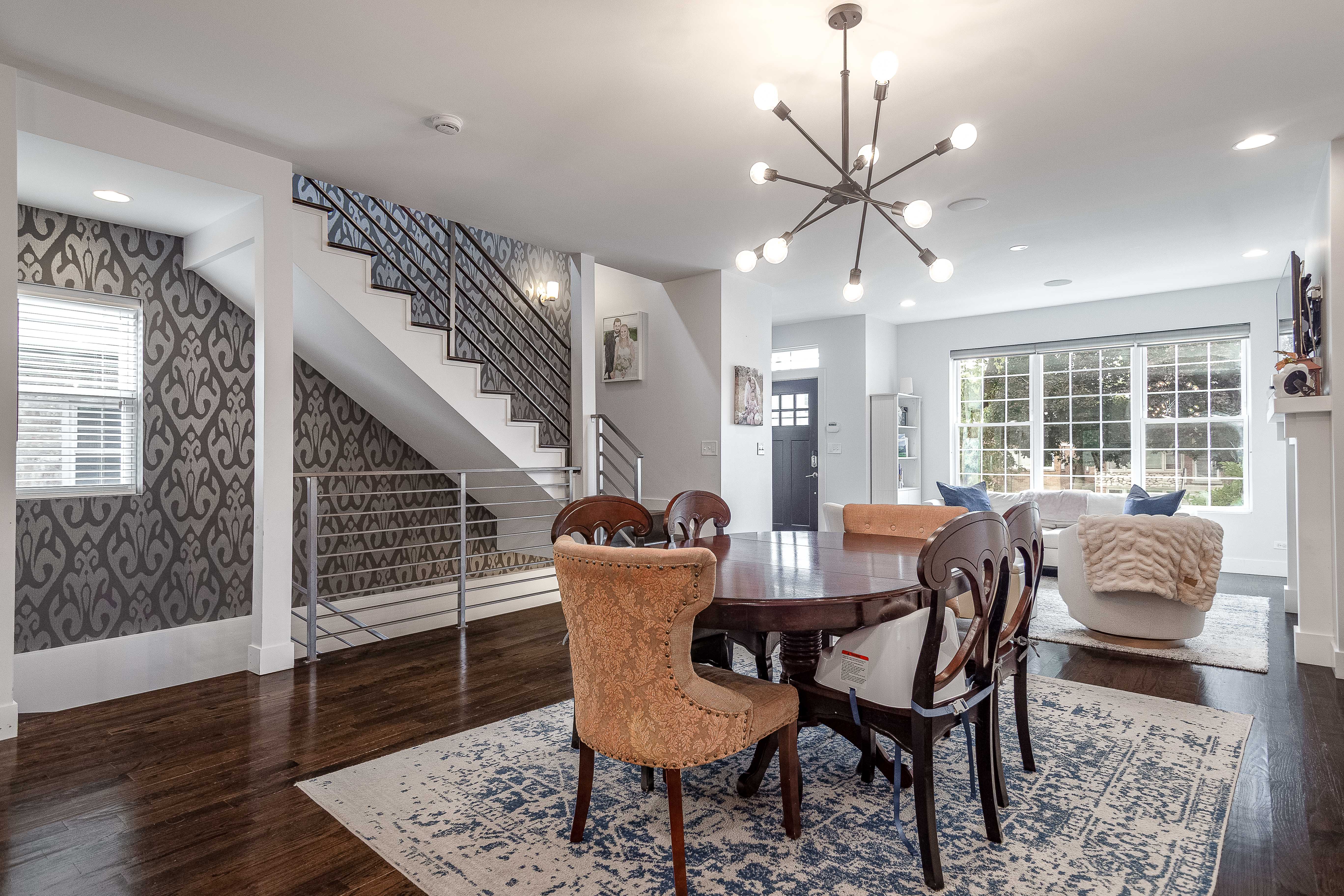  Spacious 2014-Built Single Family Home on an Extra-Wide 30