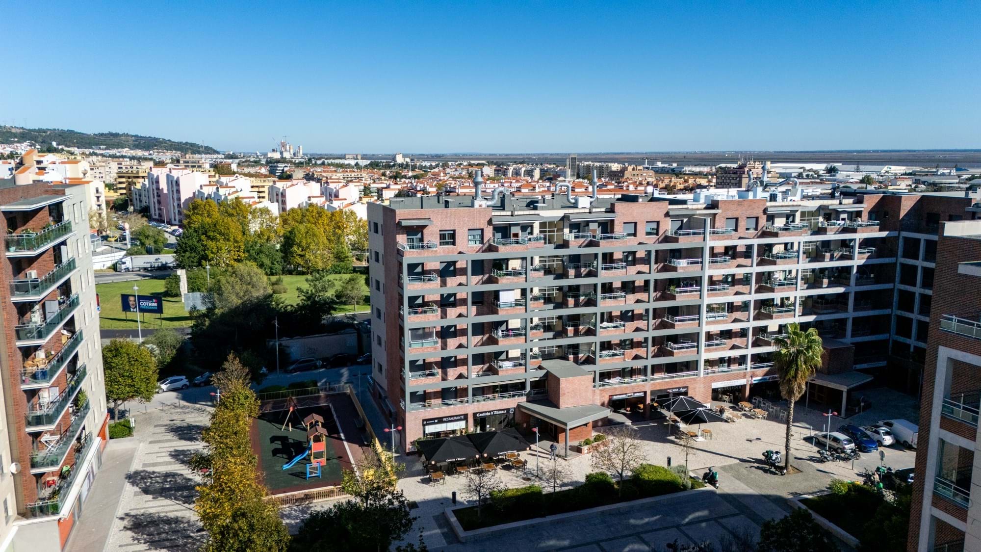 Vila Franca de Xira, Lisbon, 2615-399, PT, 3 Bedrooms Bedrooms, ,2 BathroomsBathrooms,Residential,For Sale,1999815