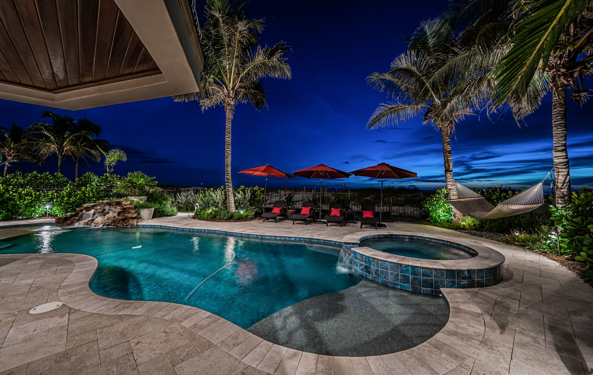 Redington Shores, Florida, 33708, United States, 5 Bedrooms Bedrooms, ,6 BathroomsBathrooms,Residential,For Sale,1921894