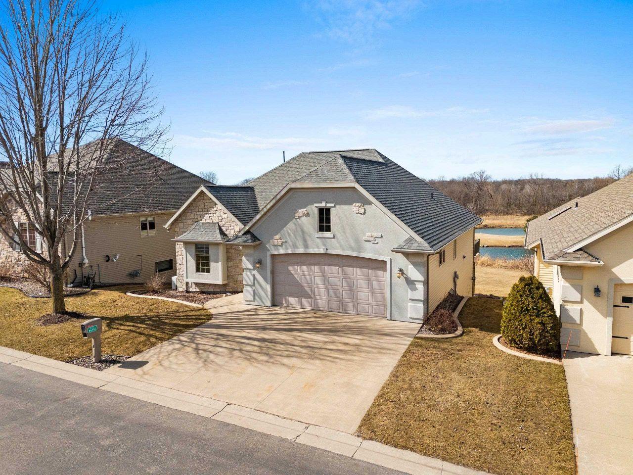 GREENVILLE, Wisconsin, 54942, United States, 3 Bedrooms Bedrooms, ,3 BathroomsBathrooms,Residential,For Sale,1744997