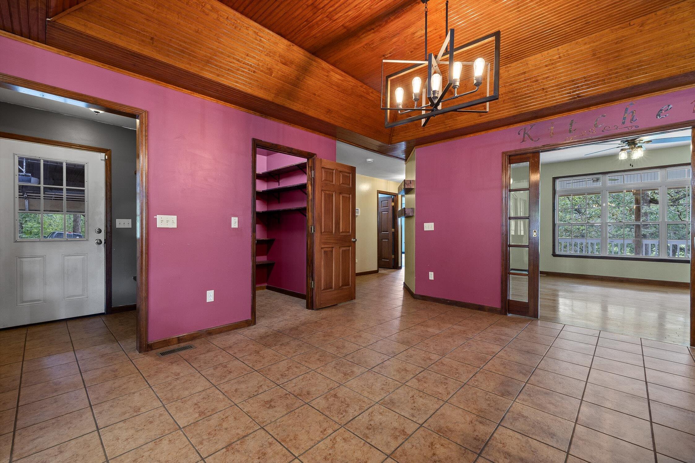 Dunlap, Tennessee, 37327, United States, 3 Bedrooms Bedrooms, ,2 BathroomsBathrooms,Residential,For Sale,1912691