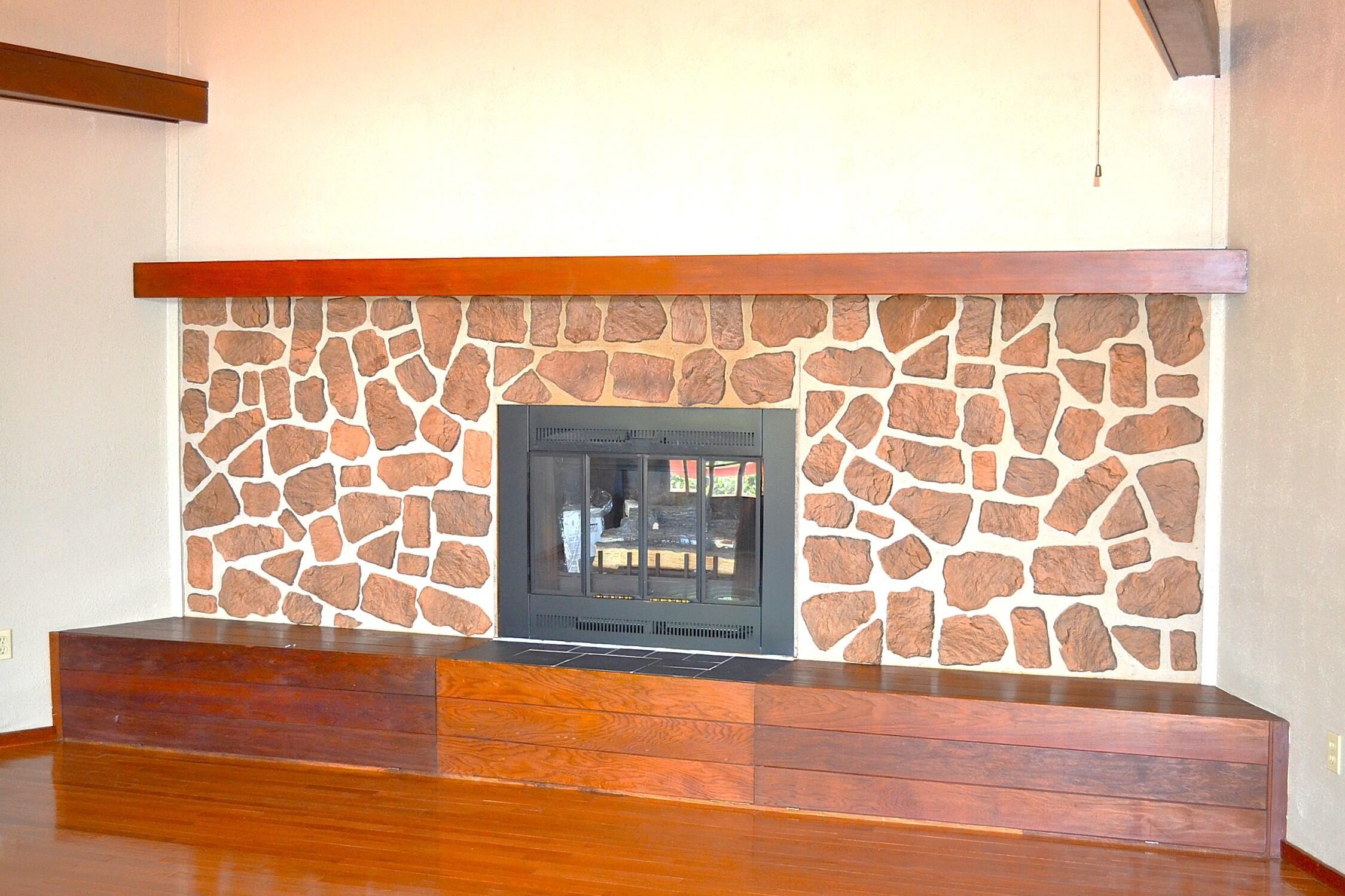 Lewisburg, West Virginia, 24901, United States, 6 Bedrooms Bedrooms, ,3 BathroomsBathrooms,Residential,For Sale,1940620