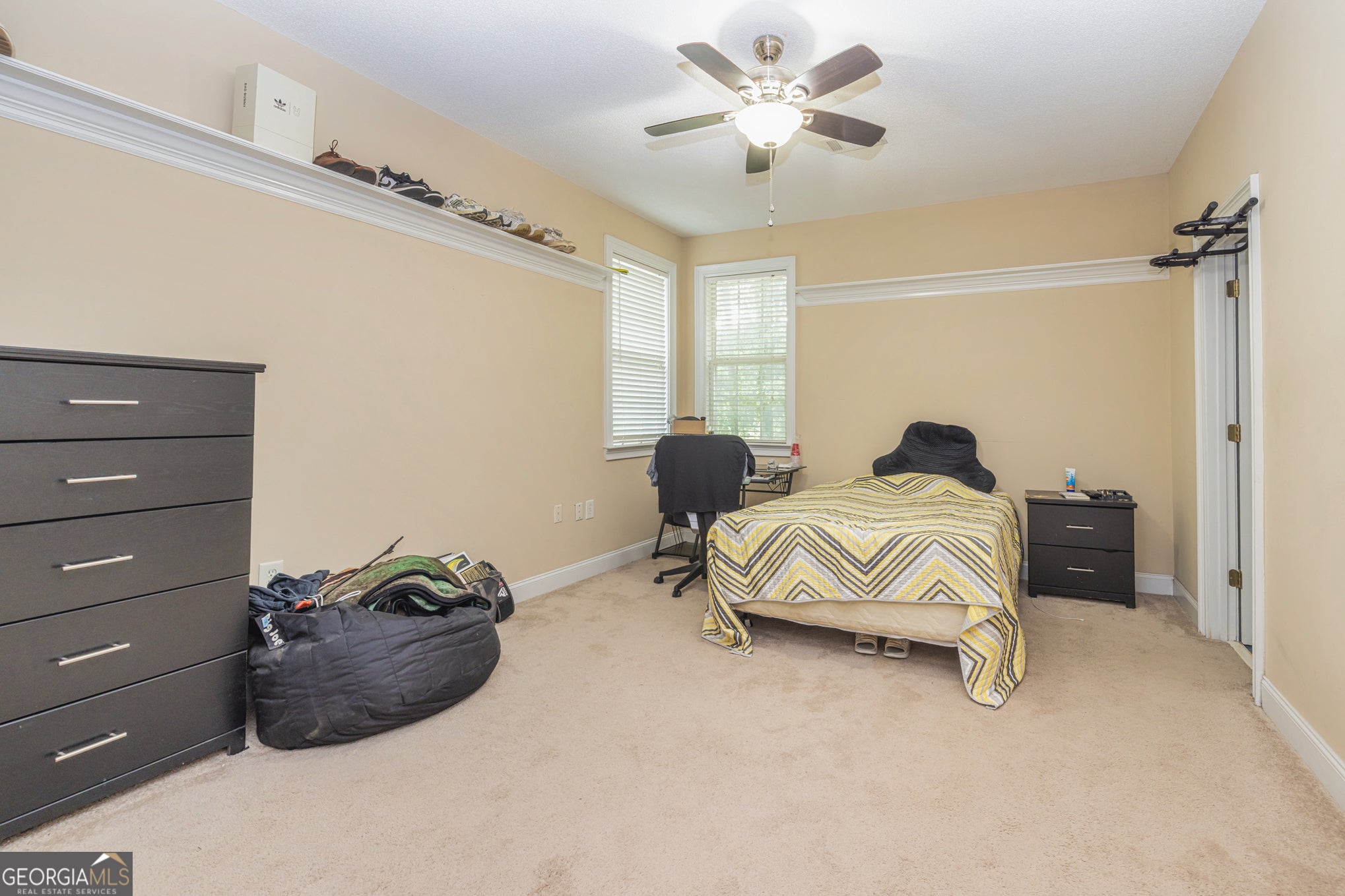 Newnan, Georgia, 30263, United States, 5 Bedrooms Bedrooms, ,6 BathroomsBathrooms,Residential,For Sale,1915422