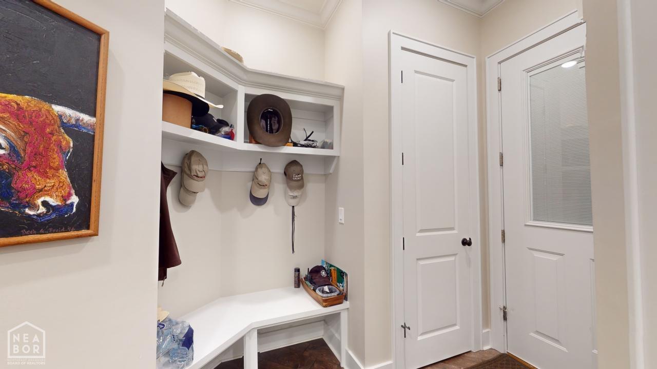 Jonesboro, Arkansas, 72405, United States, 5 Bedrooms Bedrooms, ,5 BathroomsBathrooms,Residential,For Sale,1983308