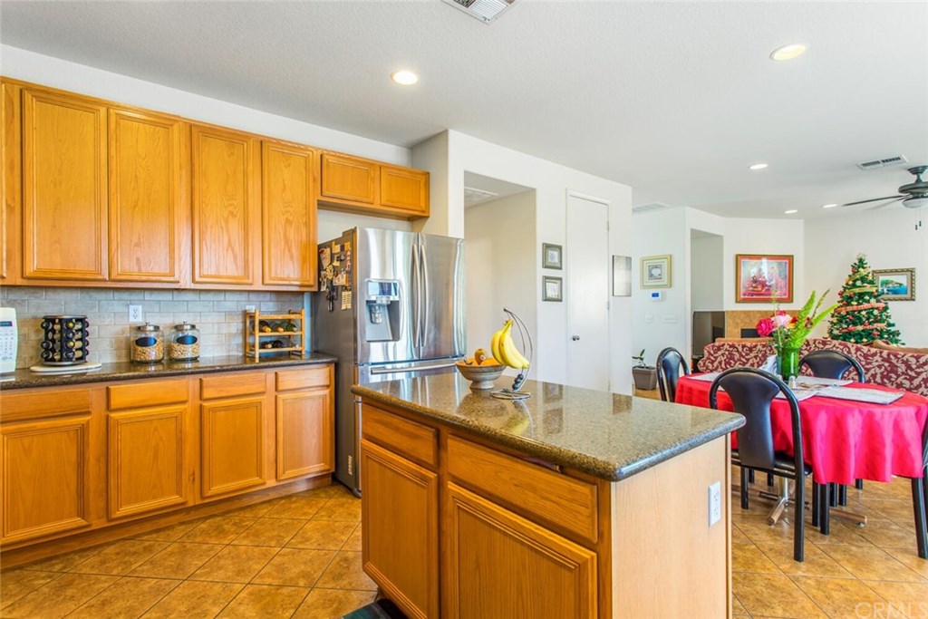 Mentone, California, 92359, United States, 3 Bedrooms Bedrooms, ,3 BathroomsBathrooms,Residential,For Sale,1927763