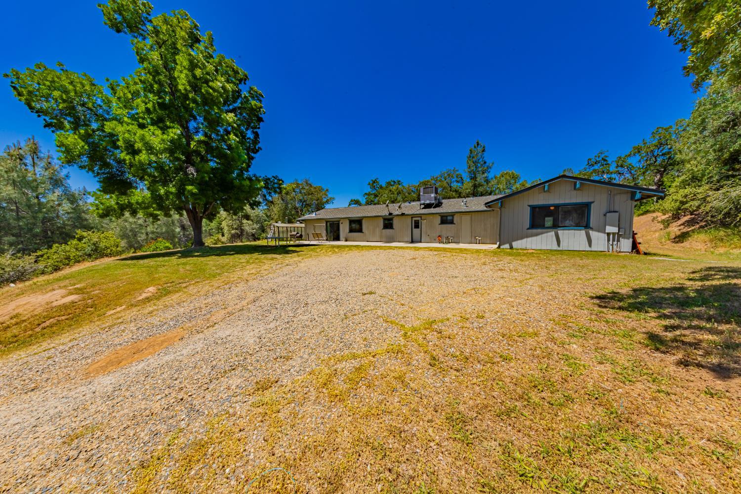 Oakhurst, California, 93644, United States, 4 Bedrooms Bedrooms, ,3 BathroomsBathrooms,Residential,For Sale,2005365